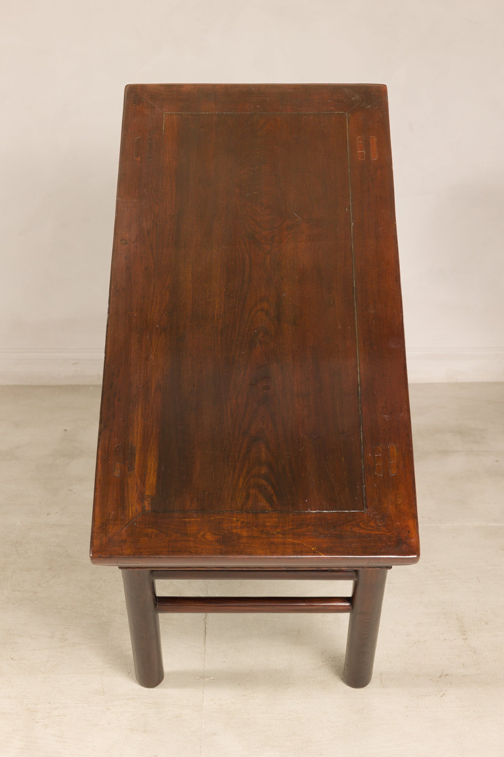 Chinese Qing elm console table profile view