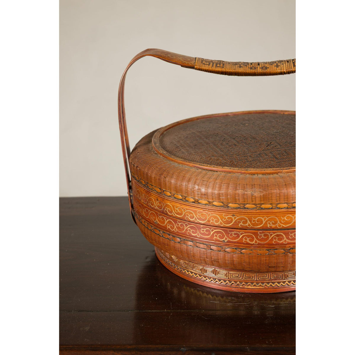 Vintage Chinese Woven Rattan Basket with Painted Cover, close-up detail