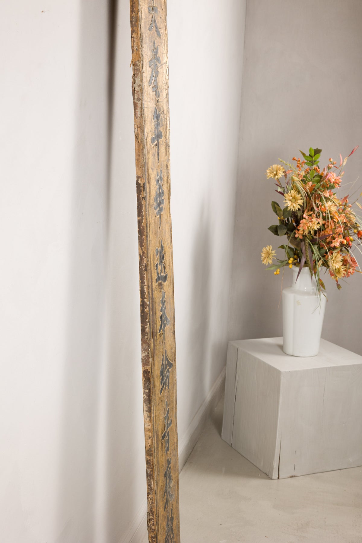 19th-Century Chinese Gilt Black-Lacquer Calligraphy Panel, additional gallery view 12