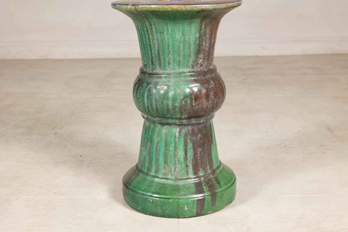 Circa-1900 Vietnamese Green-Glazed Ceramic Garden Pedestal, construction detail