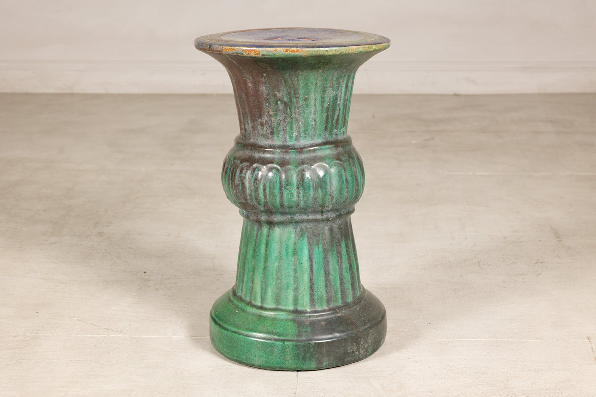 Circa-1900 Vietnamese Green-Glazed Ceramic Garden Pedestal, top detail