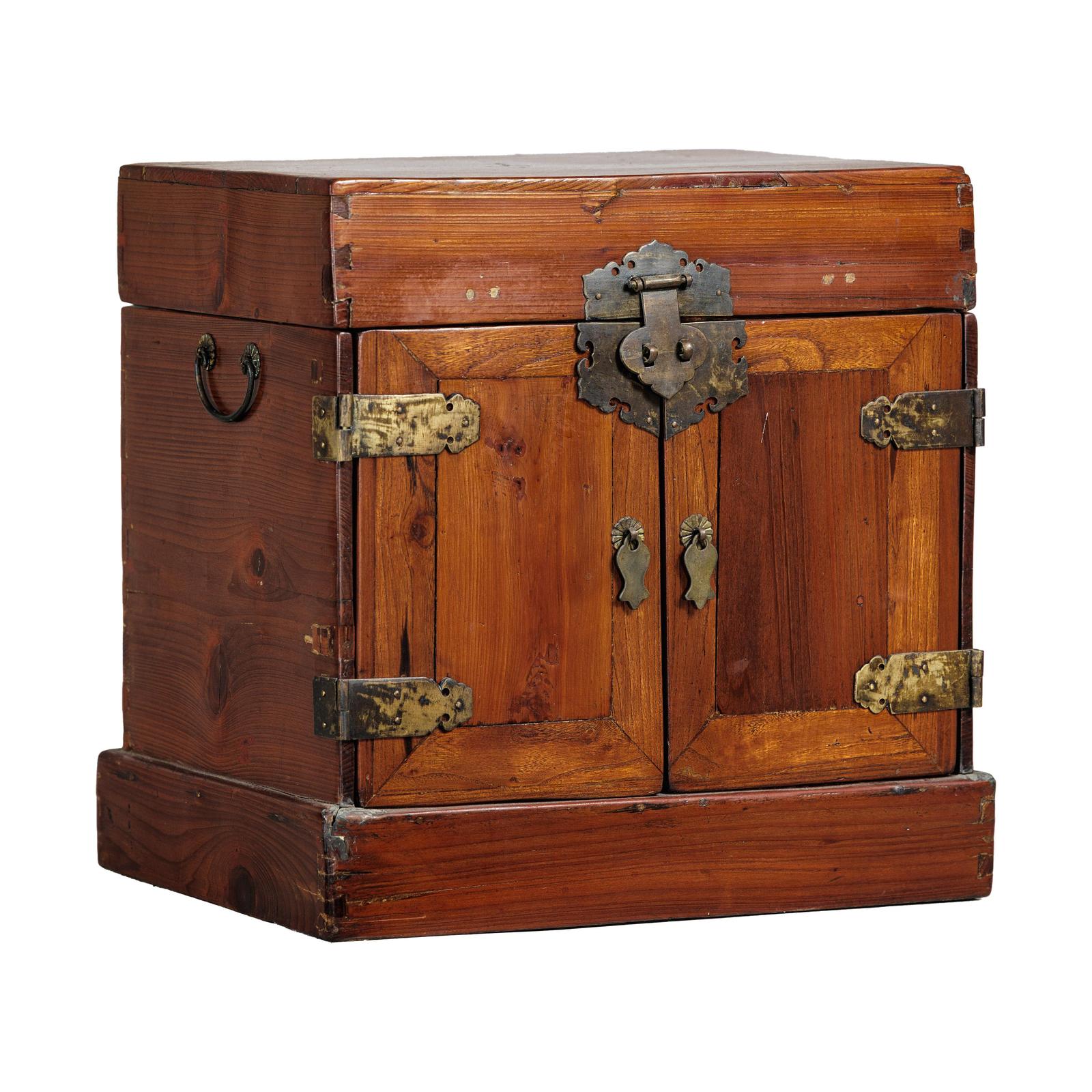 Antique Brown Lacquered Dressing Case Jewelry Box with Brass Hardware-15. Asian &amp; Chinese Furniture, Art, Antiques, Vintage Home Décor for sale at FEA Home