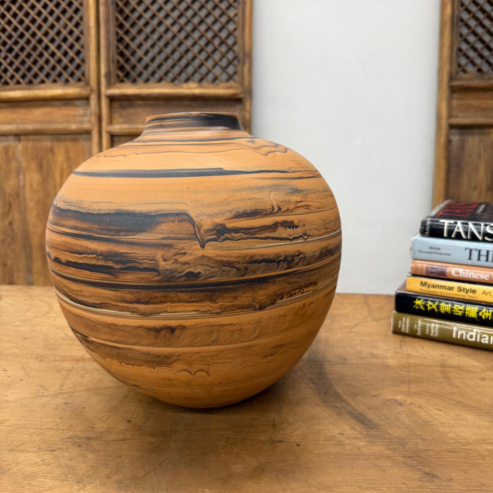 Black and Orange Canyon Drift Round Prem Vase - FEA Home