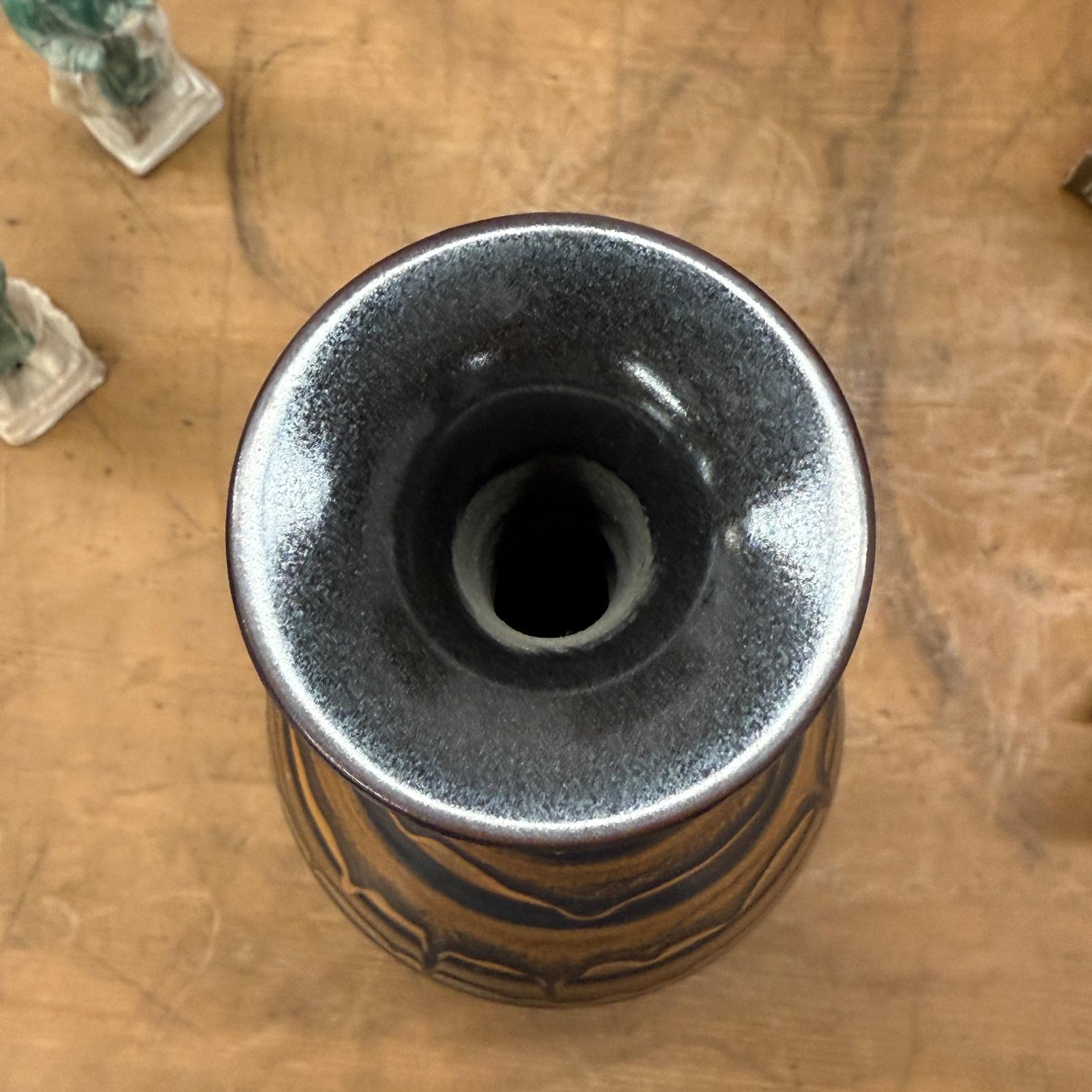 Black &amp; Canyon Brown Ceramic Drip Vase with Fluted Neck - FEA Home