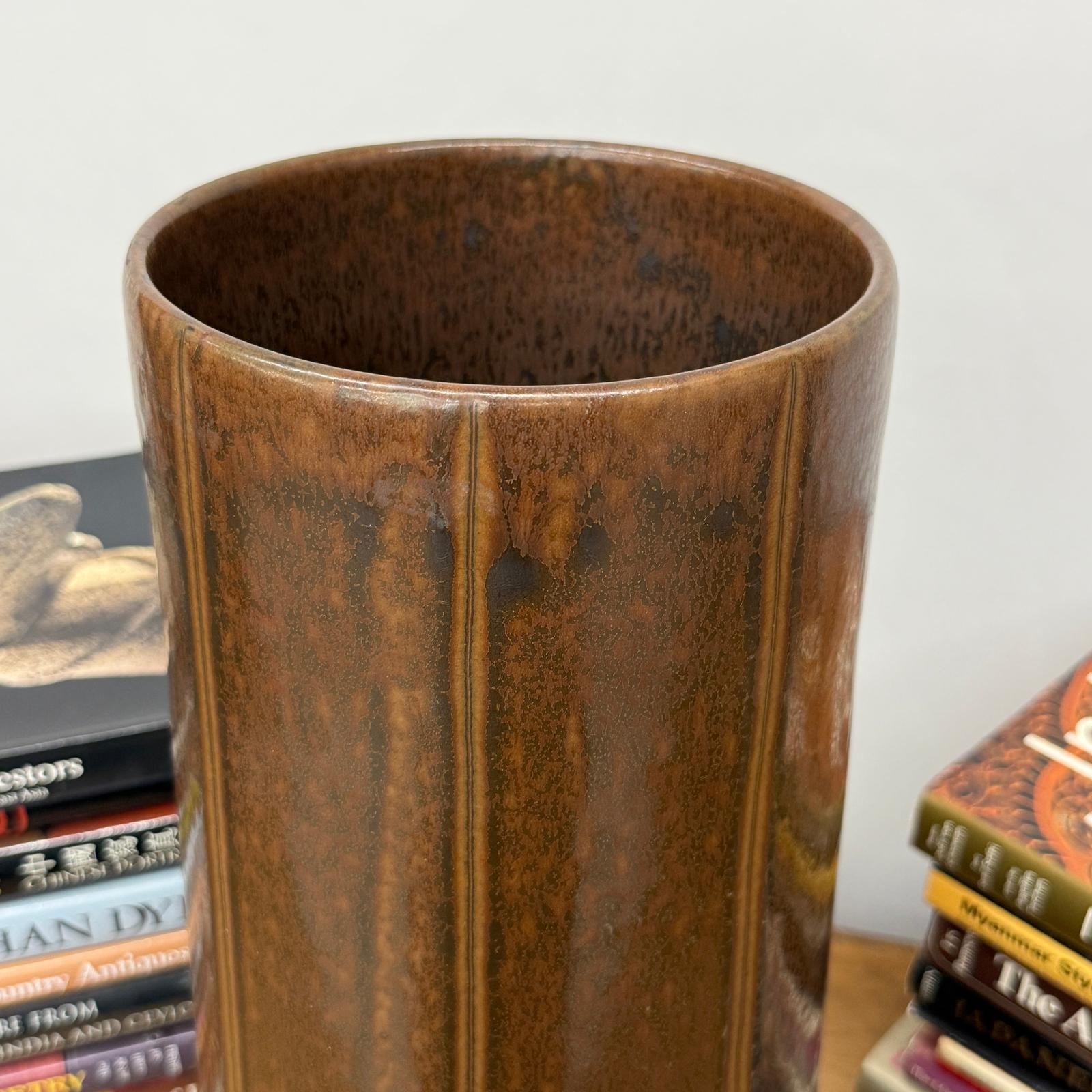 Brown Cylinder Shaped Vase with Stripes Down the Sides - FEA Home