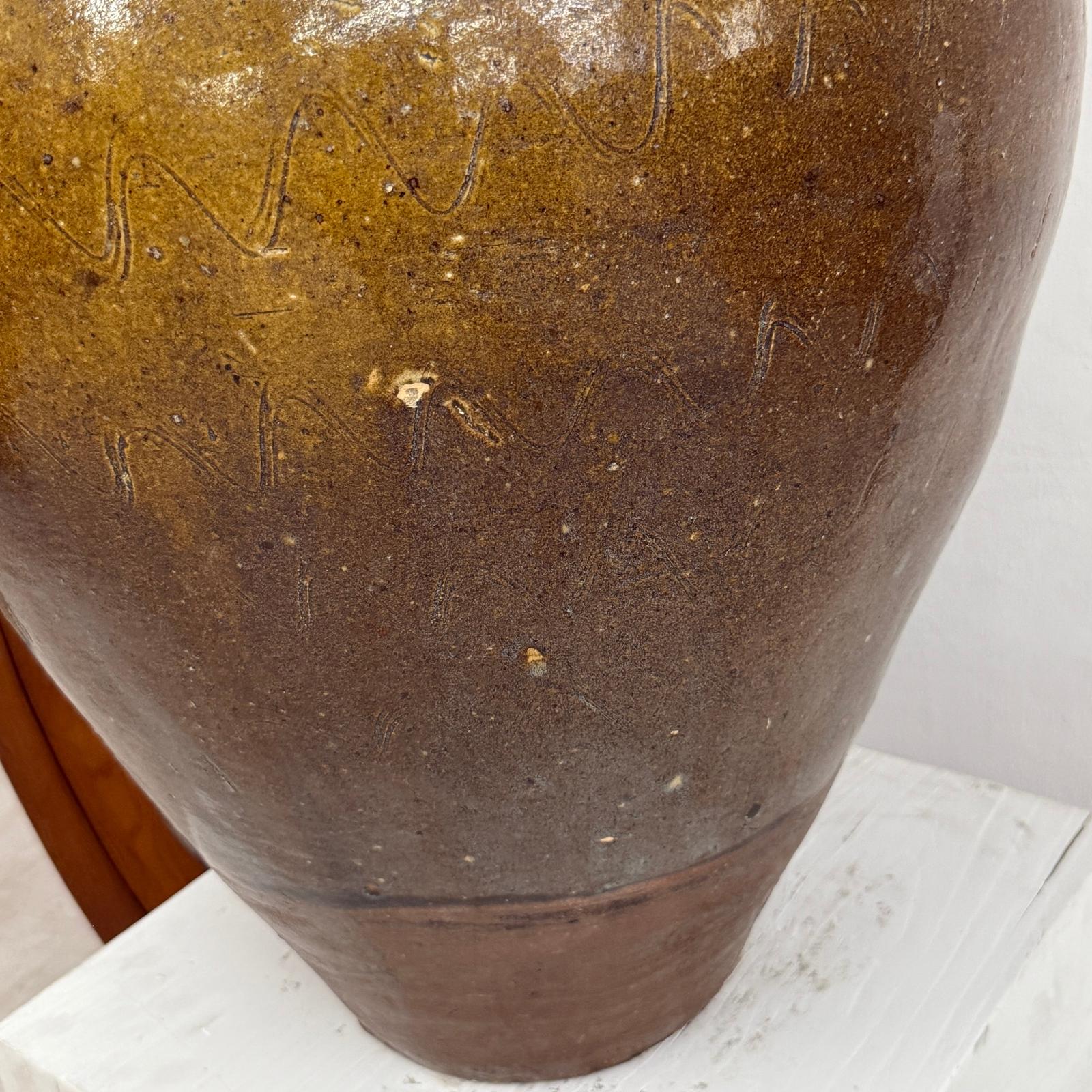 Brown Yellow Storage Water Jar Vessel with Small Handles - FEA Home