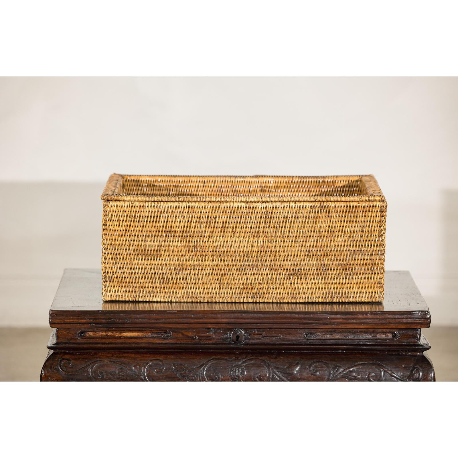 Country Style Long Rectangular Rattan Storage Box with Lid