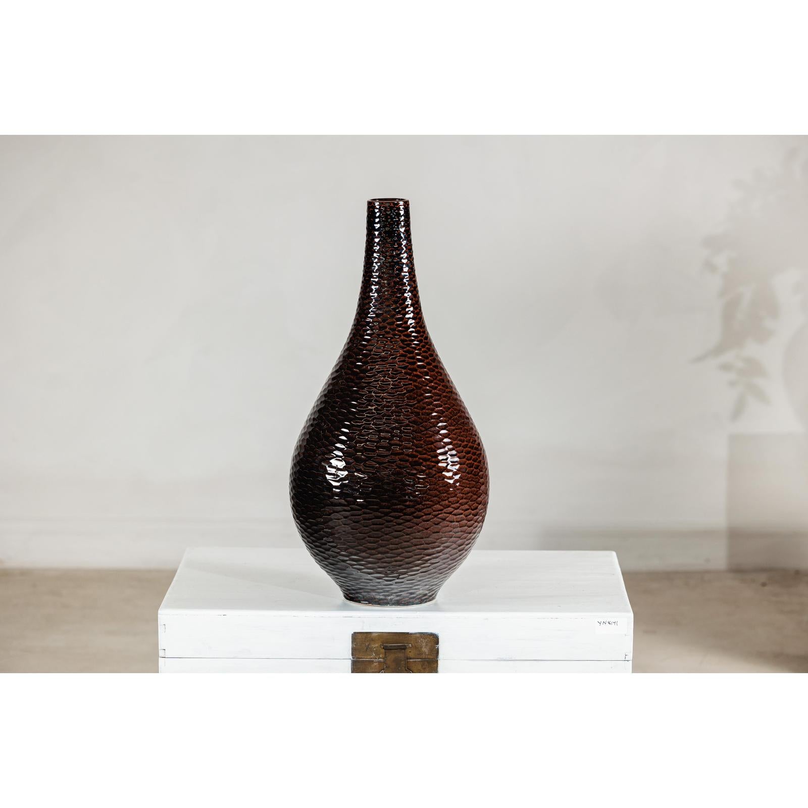 Large Mahogany Brown Ceramic Vase with Honeycomb Texture - image 18