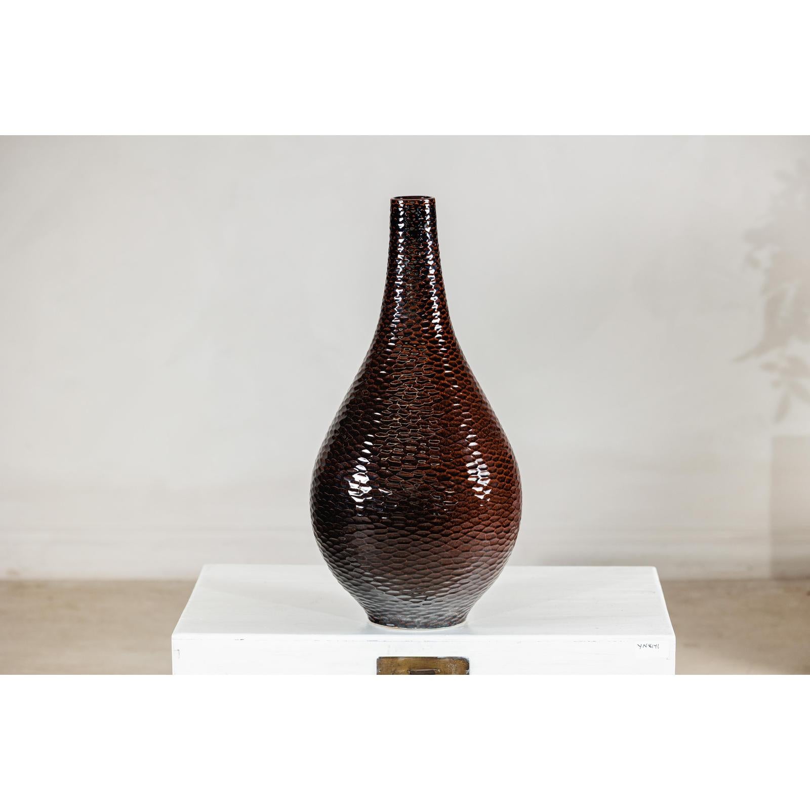 Large Mahogany Brown Ceramic Vase with Honeycomb Texture - image 6