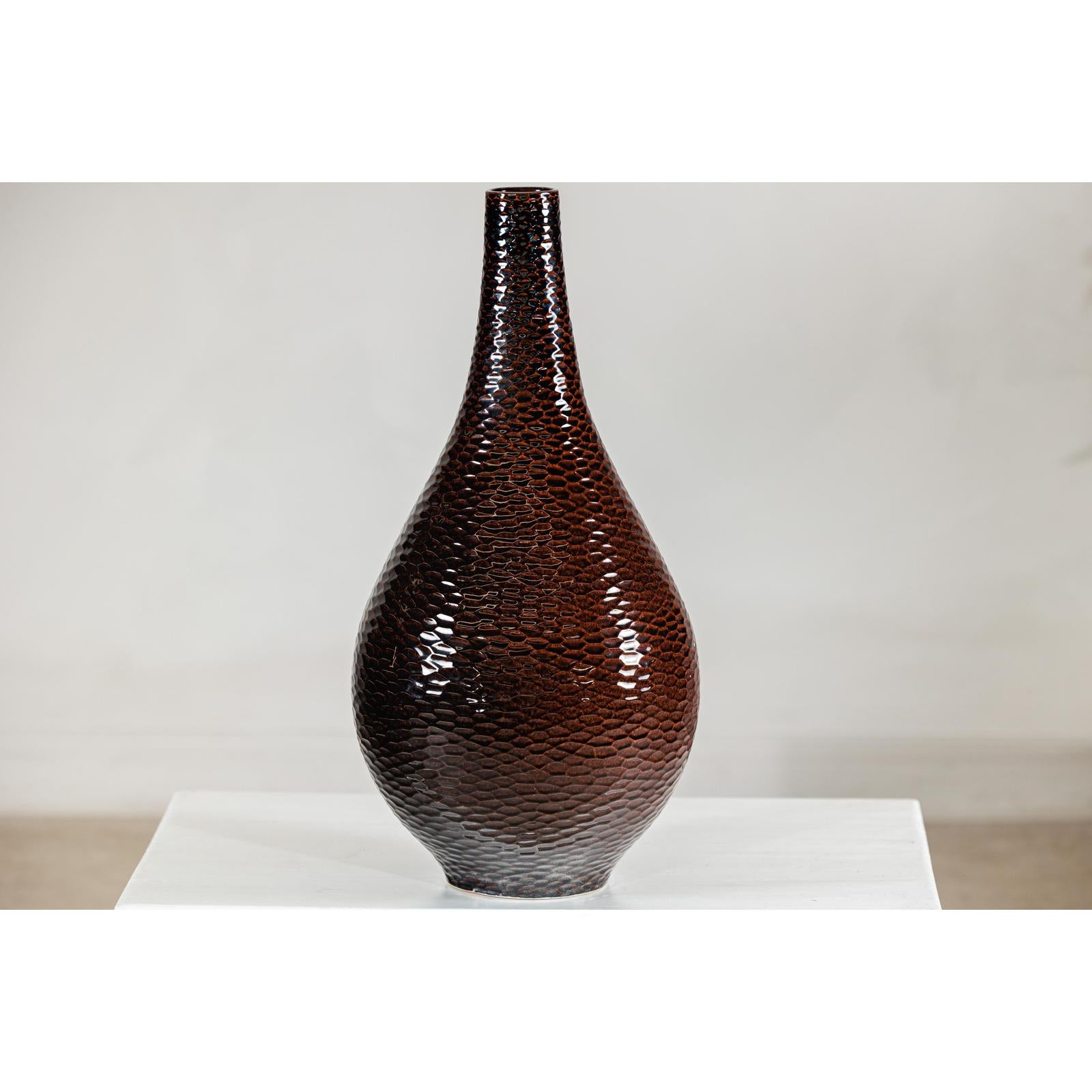Large Mahogany Brown Ceramic Vase with Honeycomb Texture - image 8