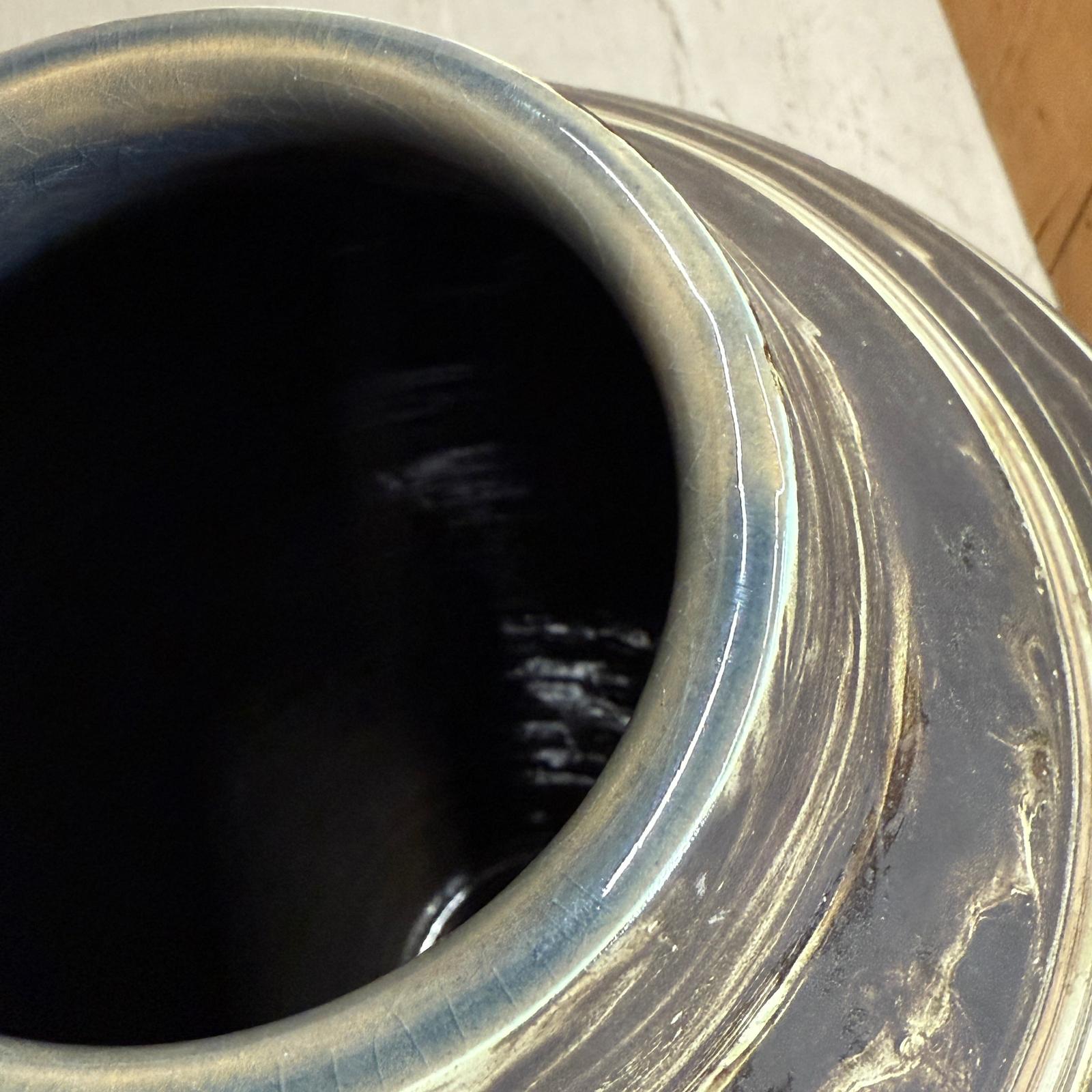 Large Rounded Black &amp; Cream White Ceramic Vase - FEA Home