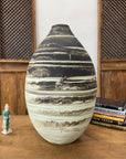 Large Rounded Black & Cream White Ceramic Vase - FEA Home