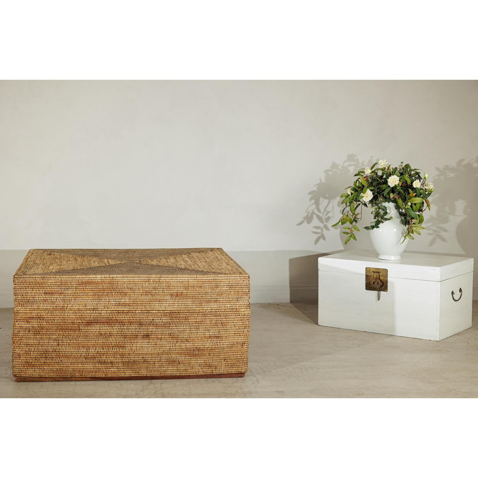 Large Square Rattan Coffee Table with Removable Lid - image 2