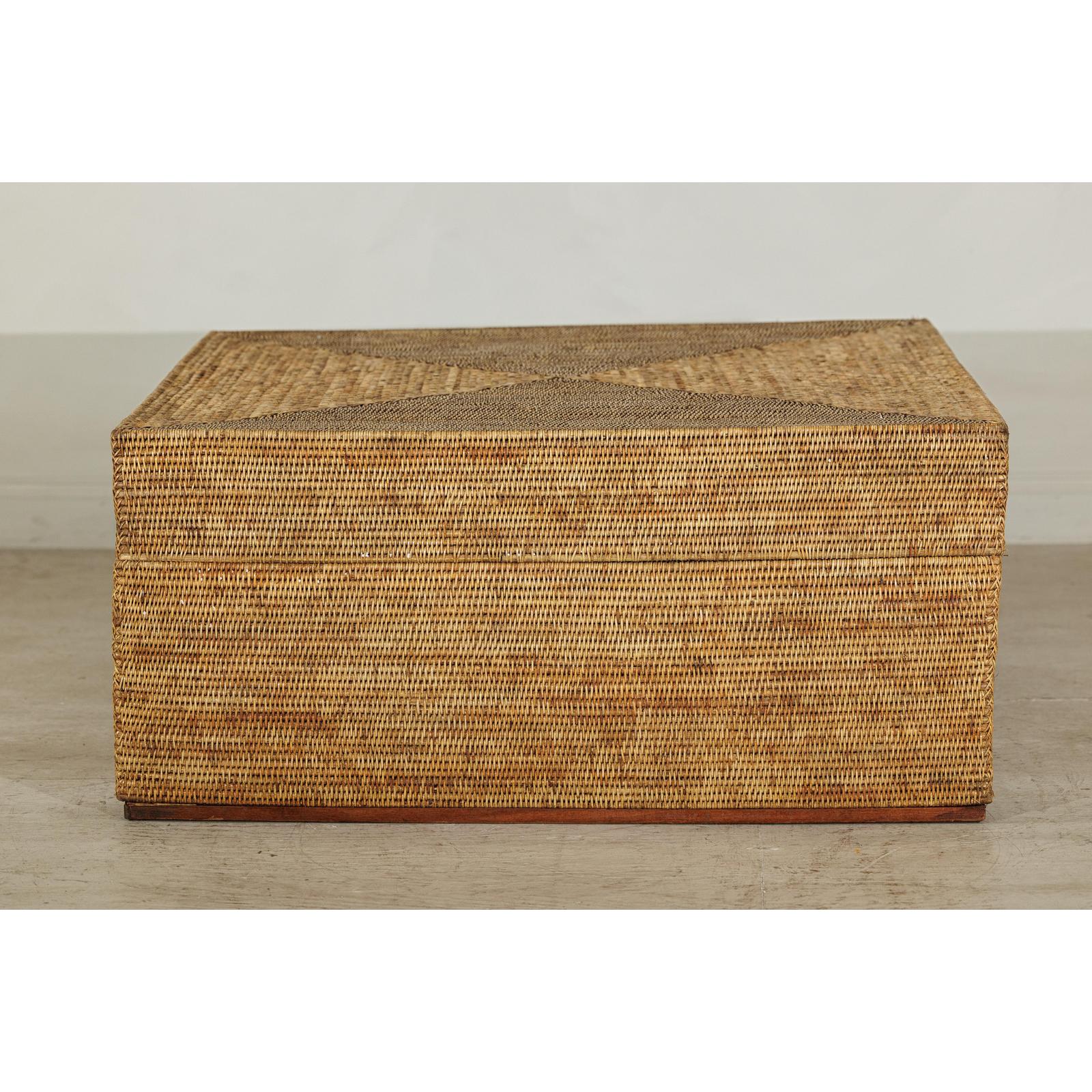 Large Square Rattan Coffee Table with Removable Lid - image 9