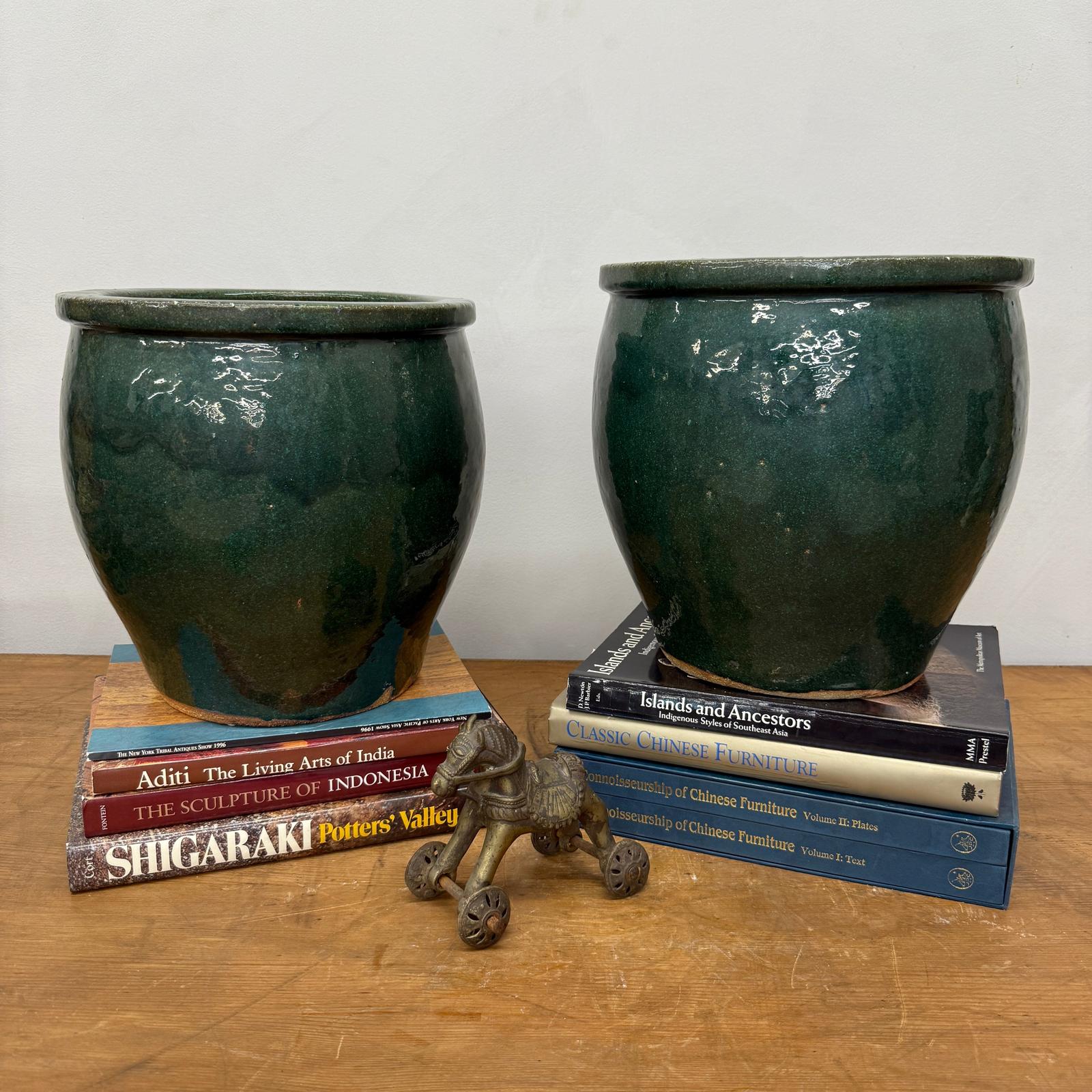 Pair of Deep Green Glazed Round Ceramic Planters - FEA Home