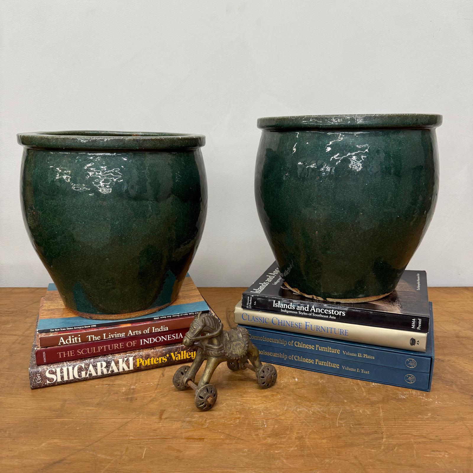 Pair of Deep Green Glazed Round Ceramic Planters - FEA Home