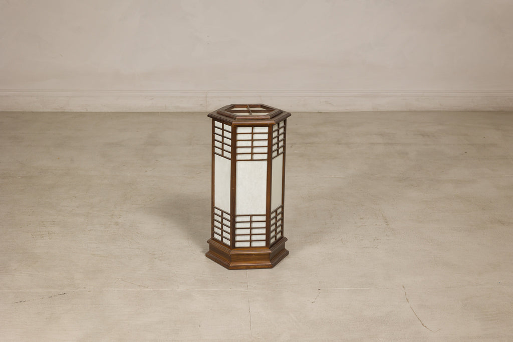 Vintage Japanese Hexagonal Wood and Rice-Paper Table Lamp rotating view