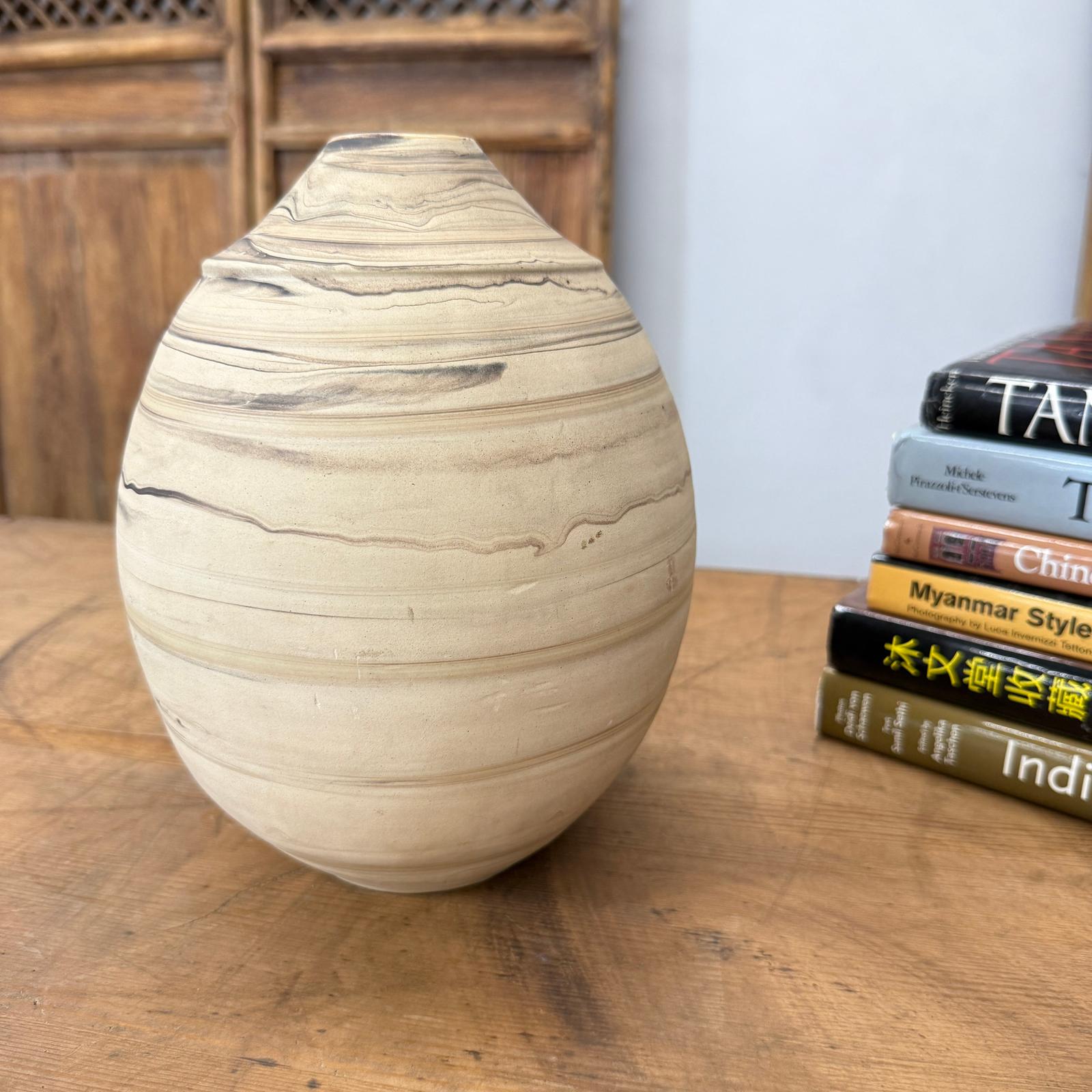Round Beige &amp; Charcoal Sandstone Dunes Ceramic Vase, SKU , image 3
