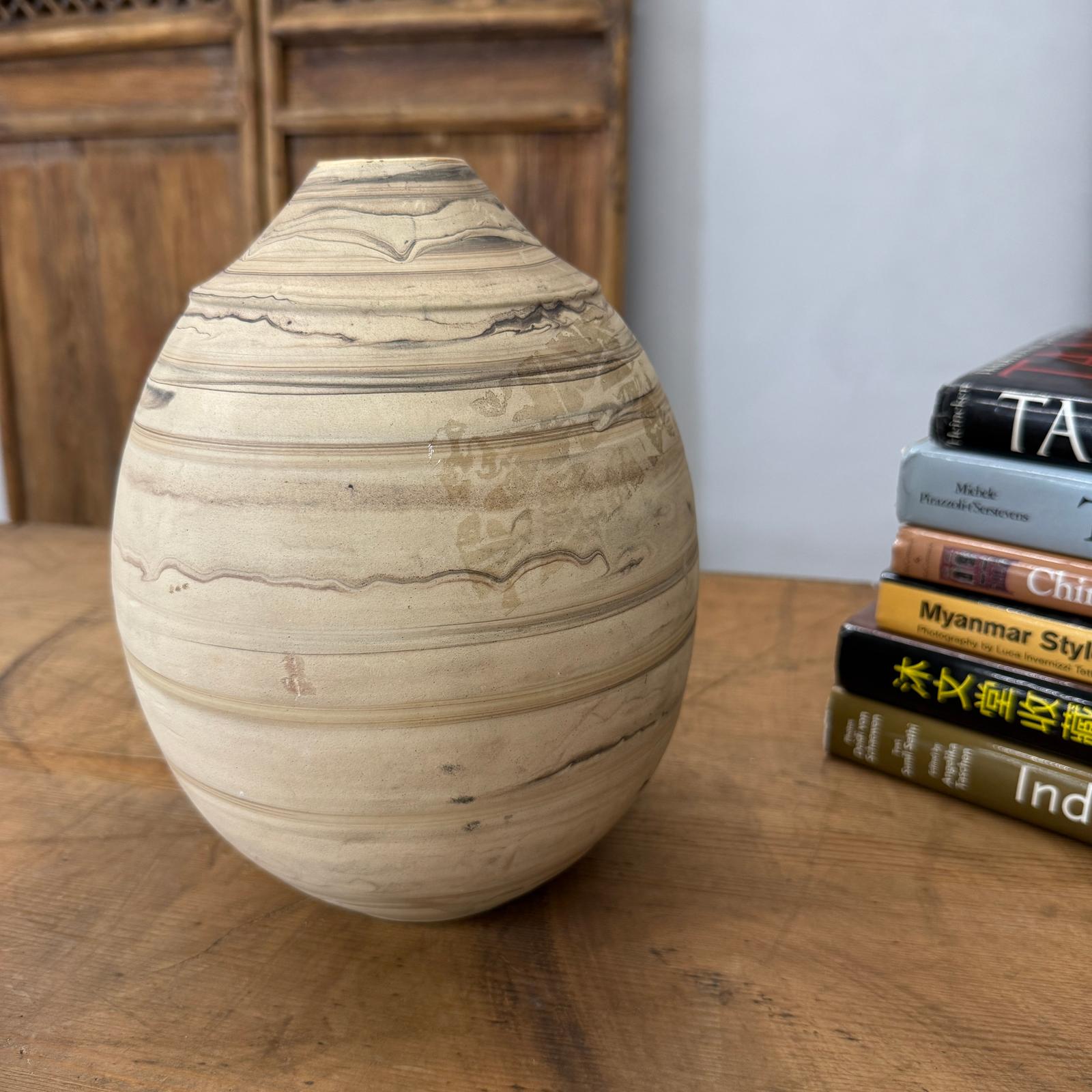 Round Beige &amp; Charcoal Sandstone Dunes Ceramic Vase, SKU , image 4
