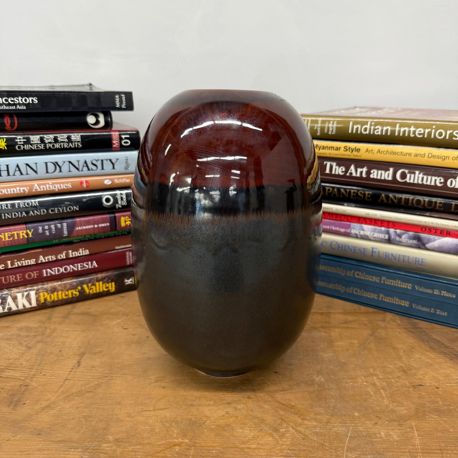 Round Steel Grey &amp; Red Ceramic Vase with Black Center - FEA Home