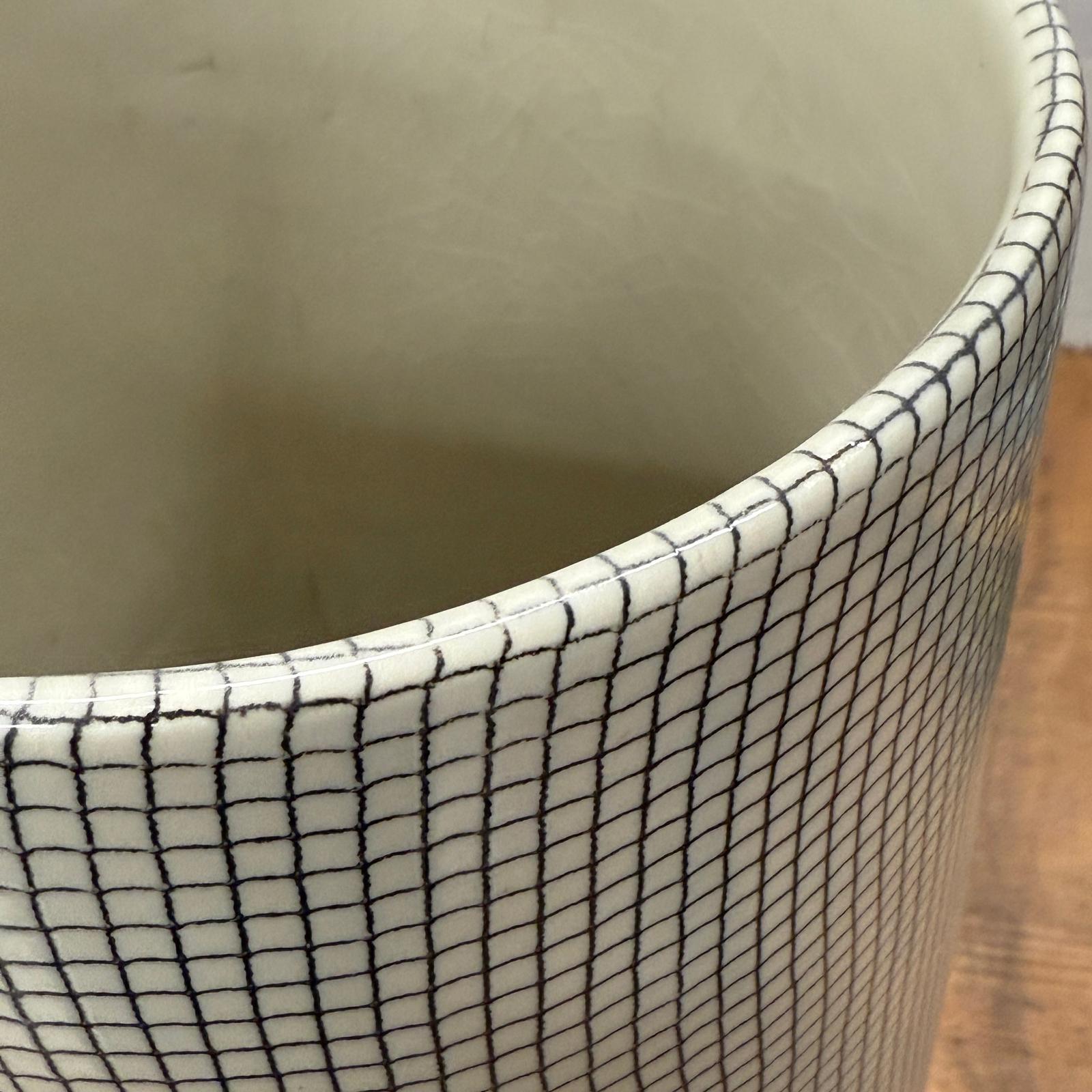 Rounded Black &amp; White Small Checkered Patterned Ceramic Vase, SKU , image 11