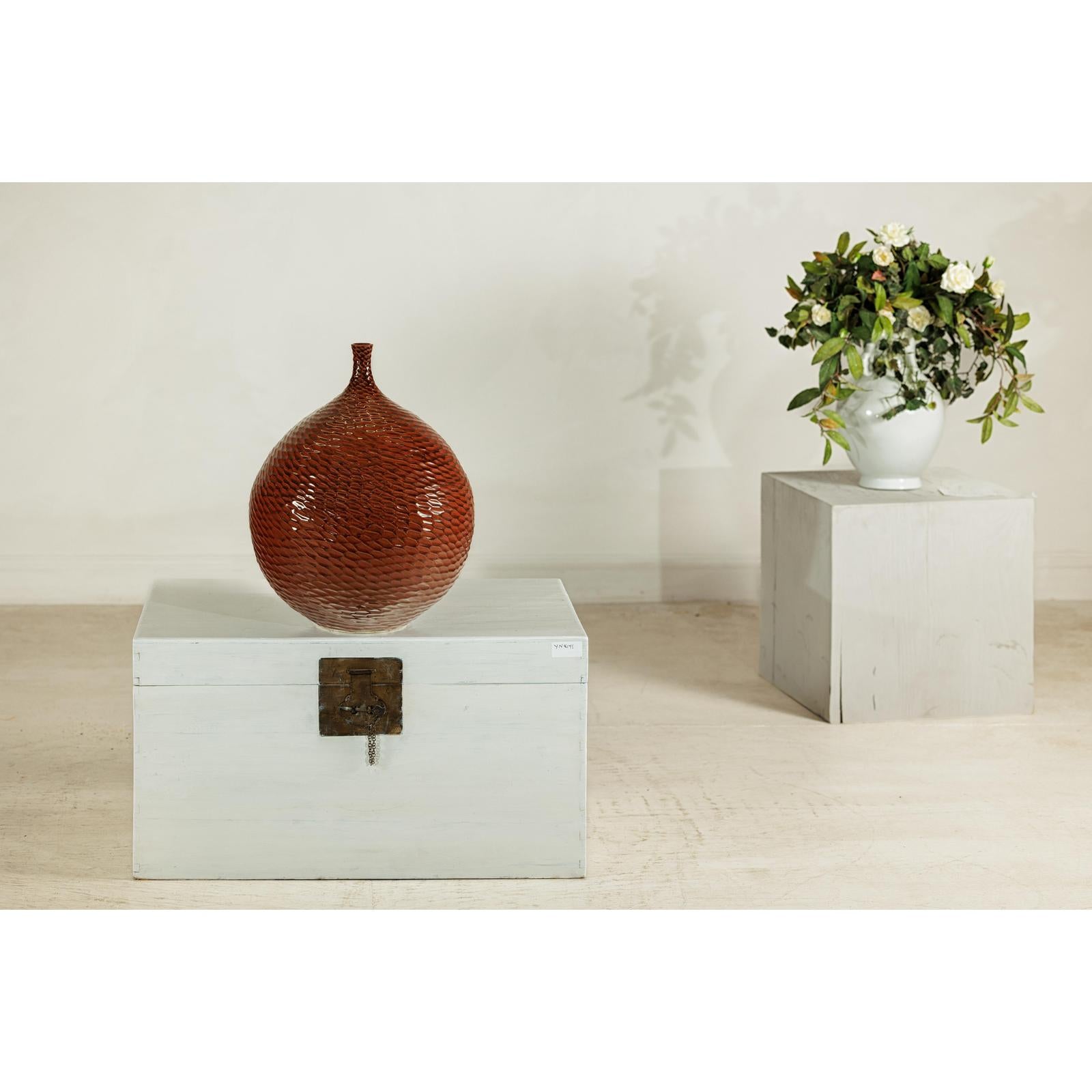 Rounded Red-Brown Glossy Textured Honeycomb Ceramic Vase - image 3
