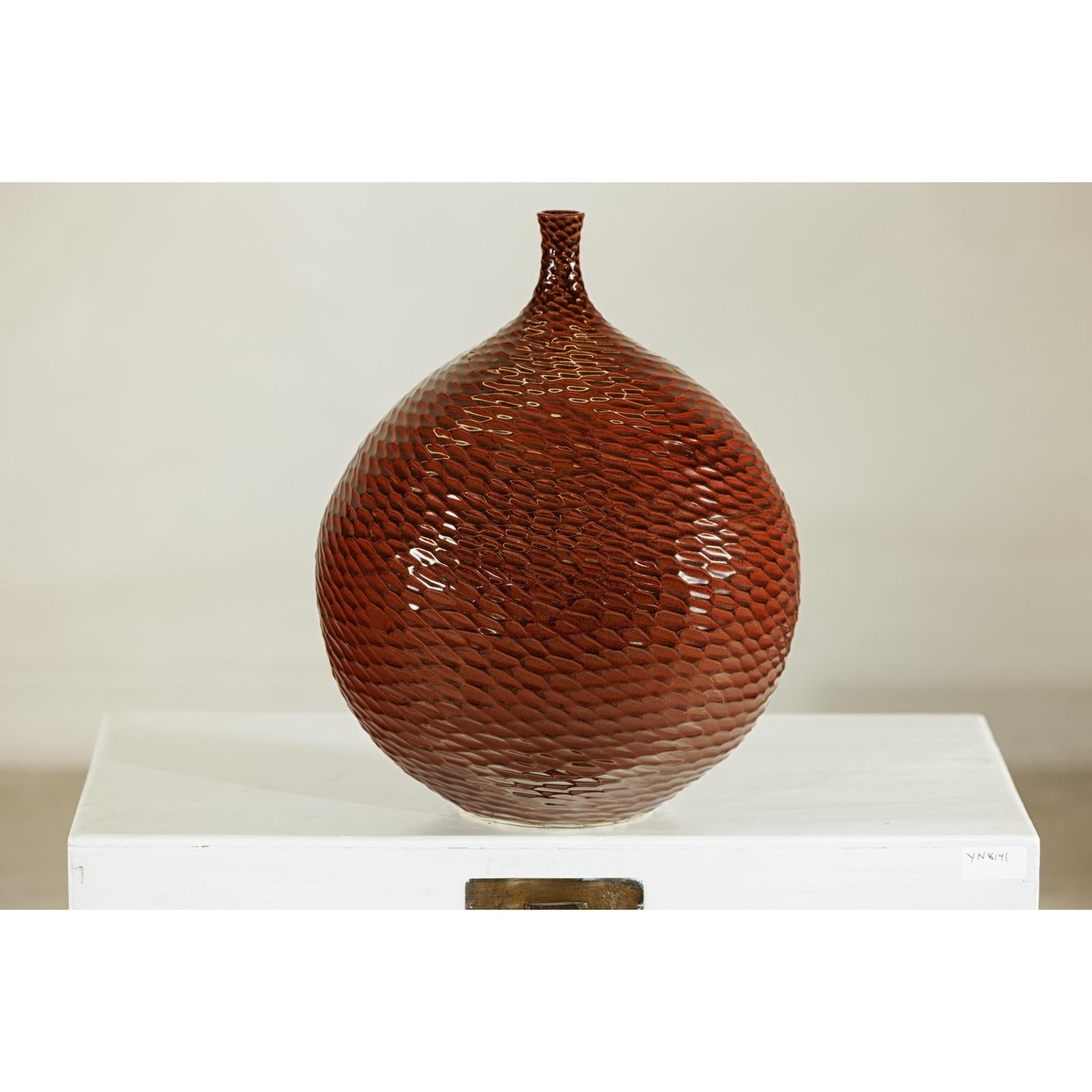 Rounded Red-Brown Glossy Textured Honeycomb Ceramic Vase - image 4