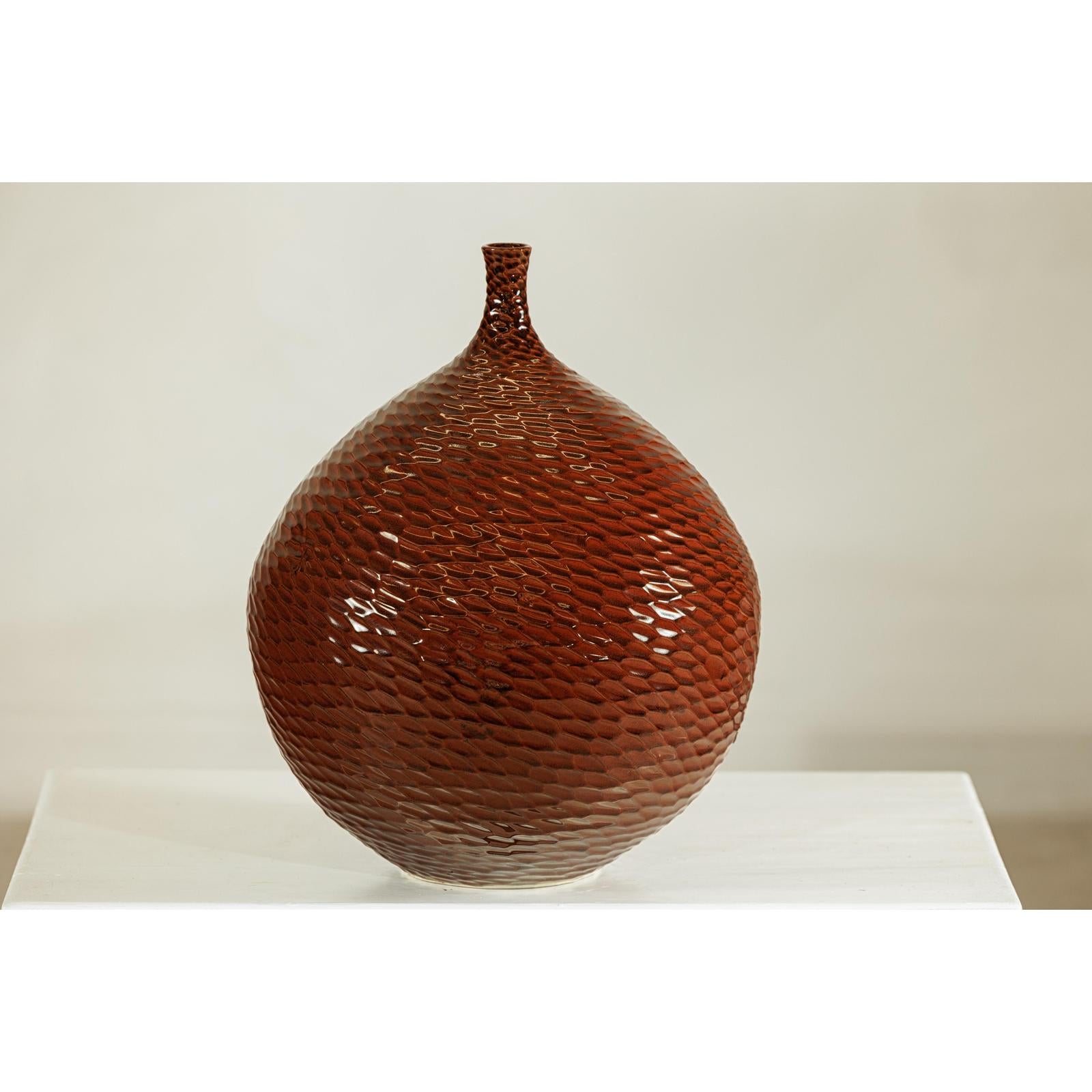 Rounded Red-Brown Glossy Textured Honeycomb Ceramic Vase - image 8