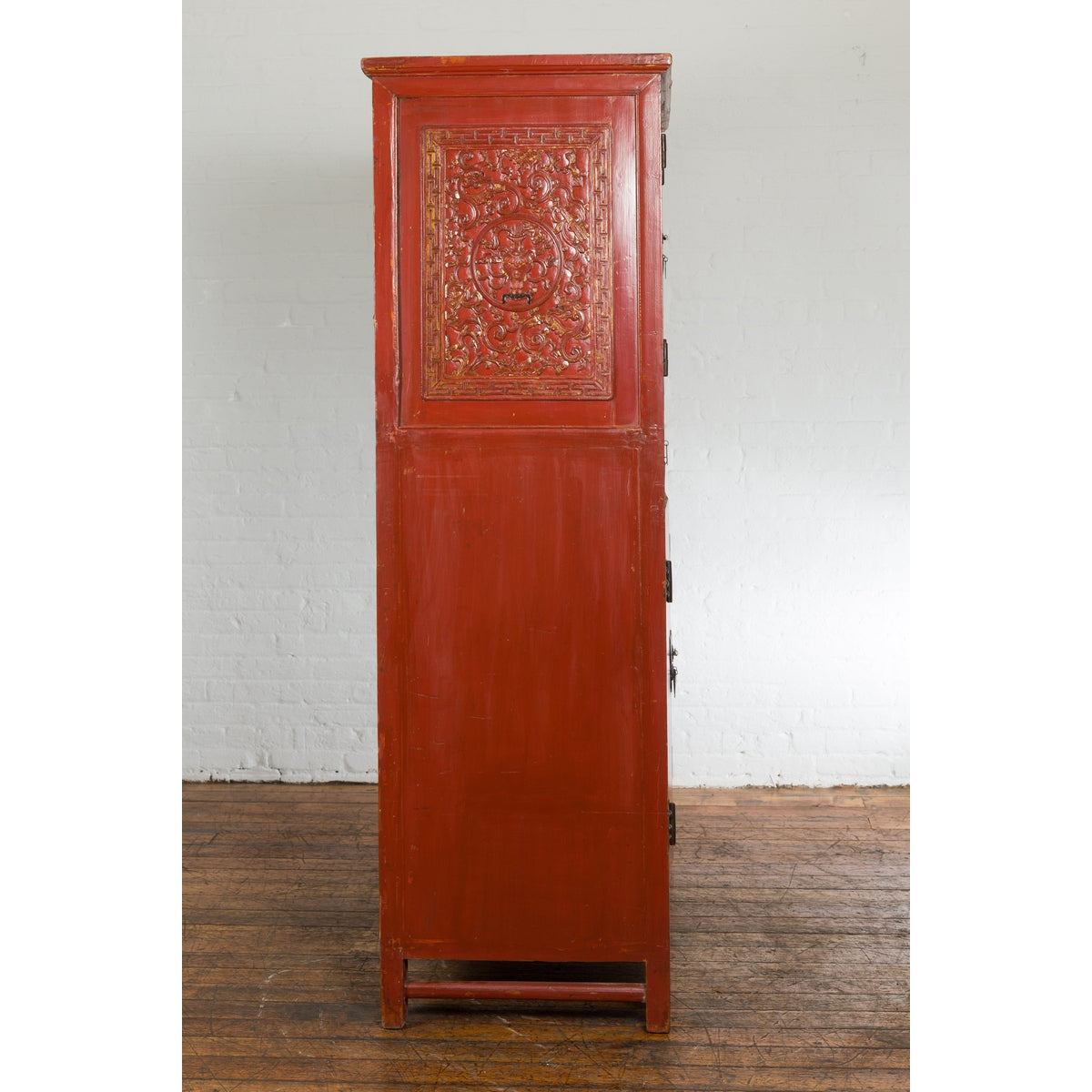 Chinese Late Qing Dynasty Period Red Lacquer Cabinet with Carved and Gilt Doors-11. Asian &amp; Chinese Furniture, Art, Antiques, Vintage Home Décor for sale at FEA Home