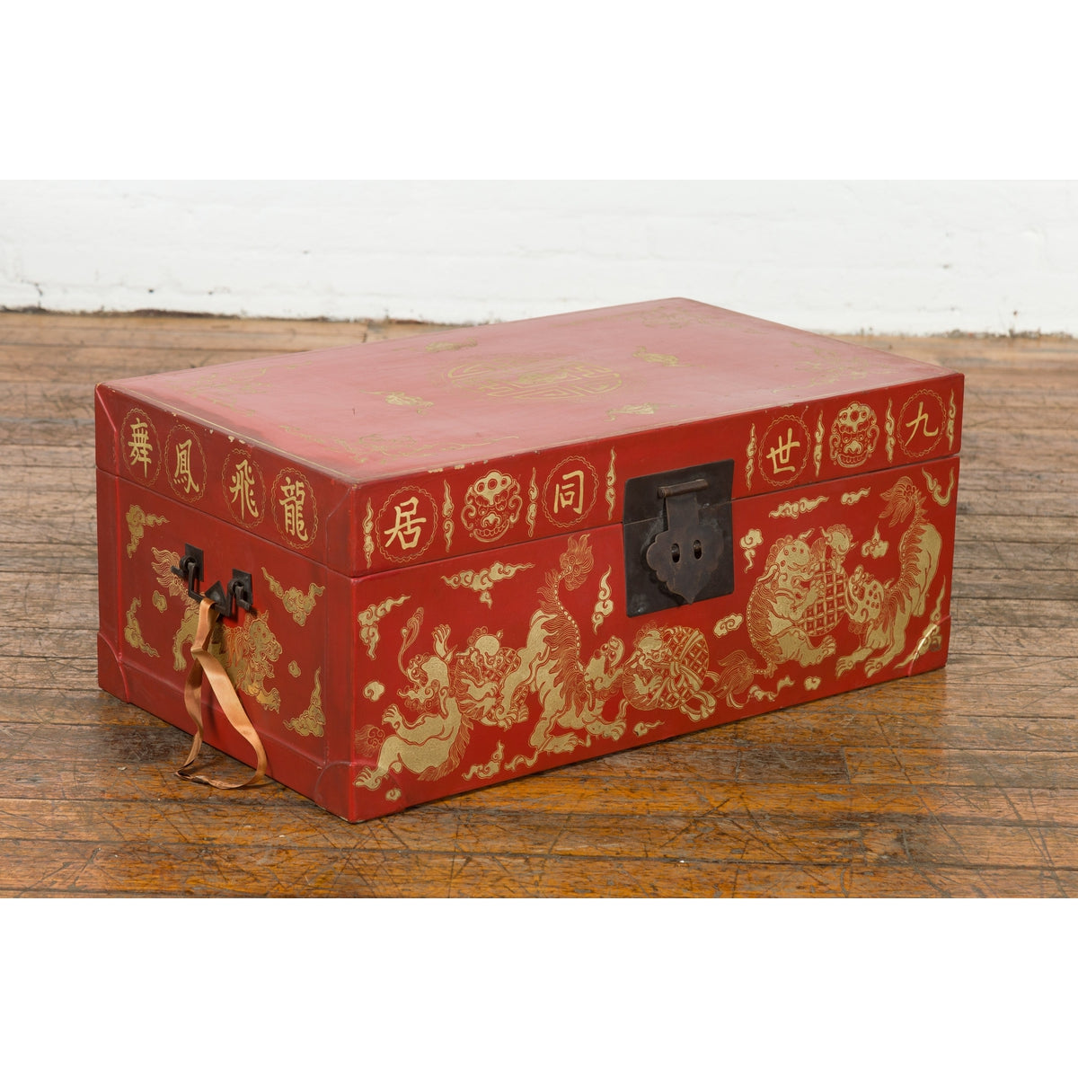 Chinese Red Lacquered Blanket Chest with Gilt Motifs and Guardian Lions-2. Asian & Chinese Furniture, Art, Antiques, Vintage Home Décor for sale at FEA Home