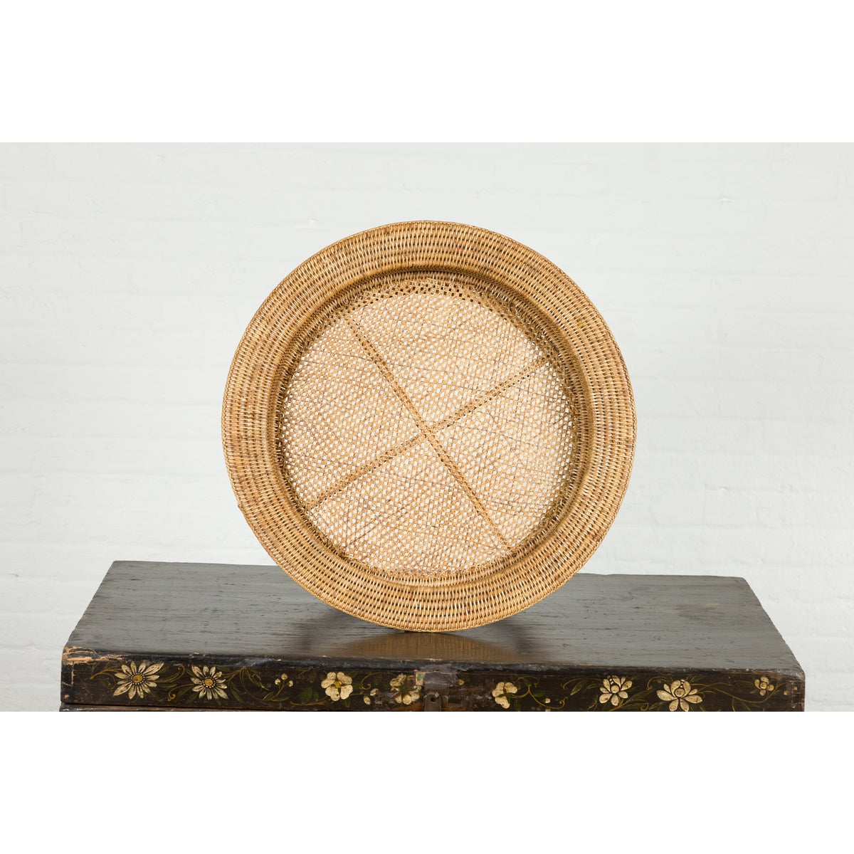 Northern Thai Vintage Woven Rattan Khantok Pedestal Tray from the Lanna People-4. Asian &amp; Chinese Furniture, Art, Antiques, Vintage Home Décor for sale at FEA Home