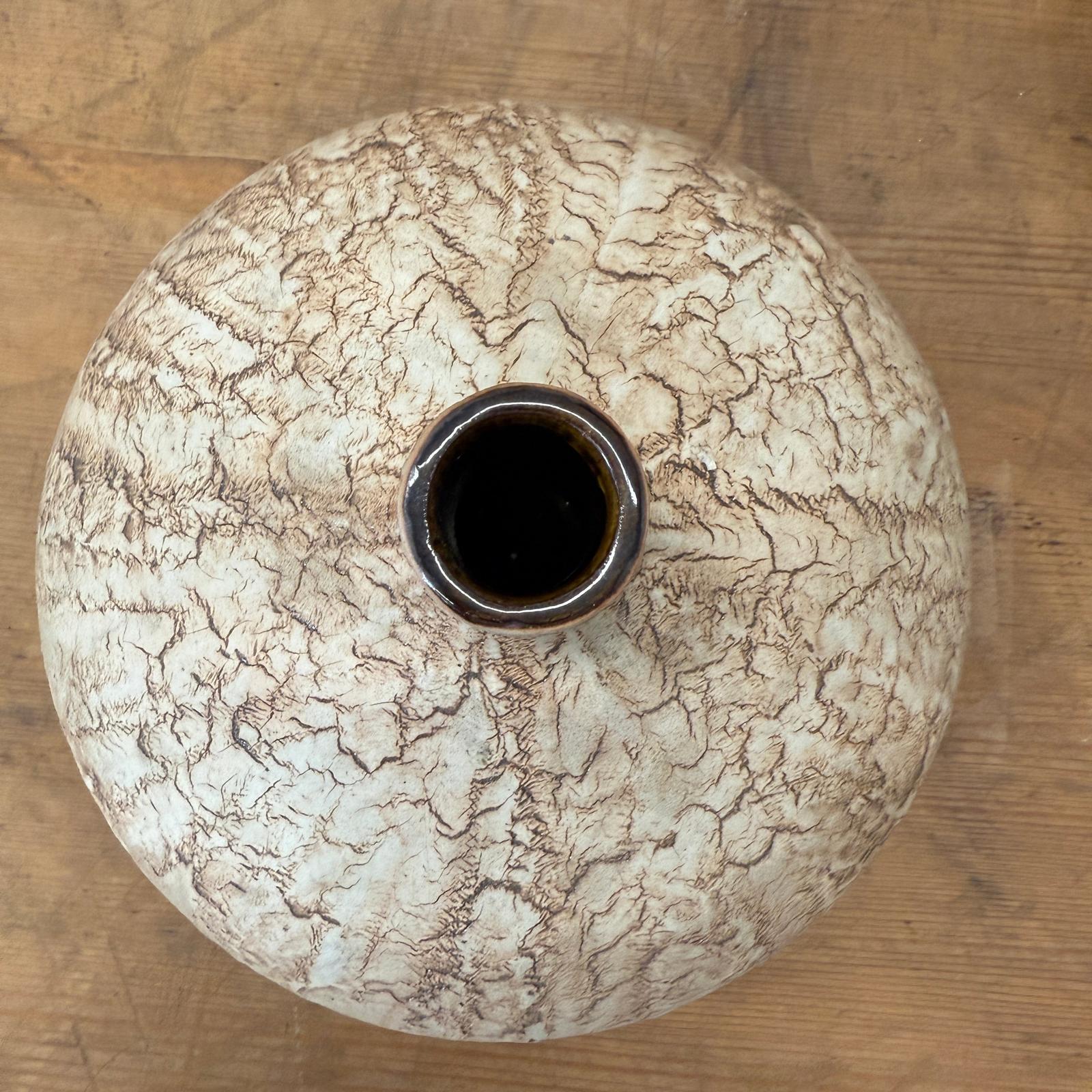 Small and Round Textured Sand and Cream Prem Vase - FEA Home