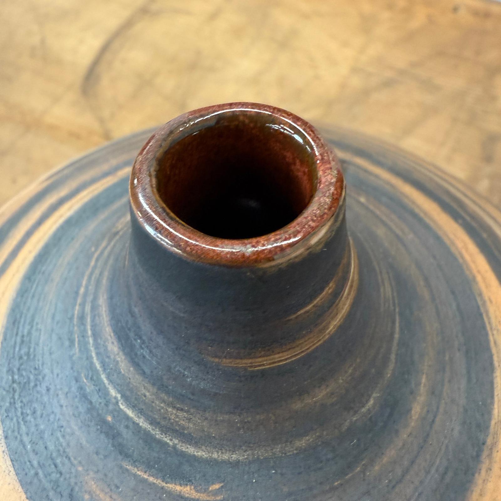 Small Black and Orange Canyon Drift Round Prem Vase, SKU , image 8