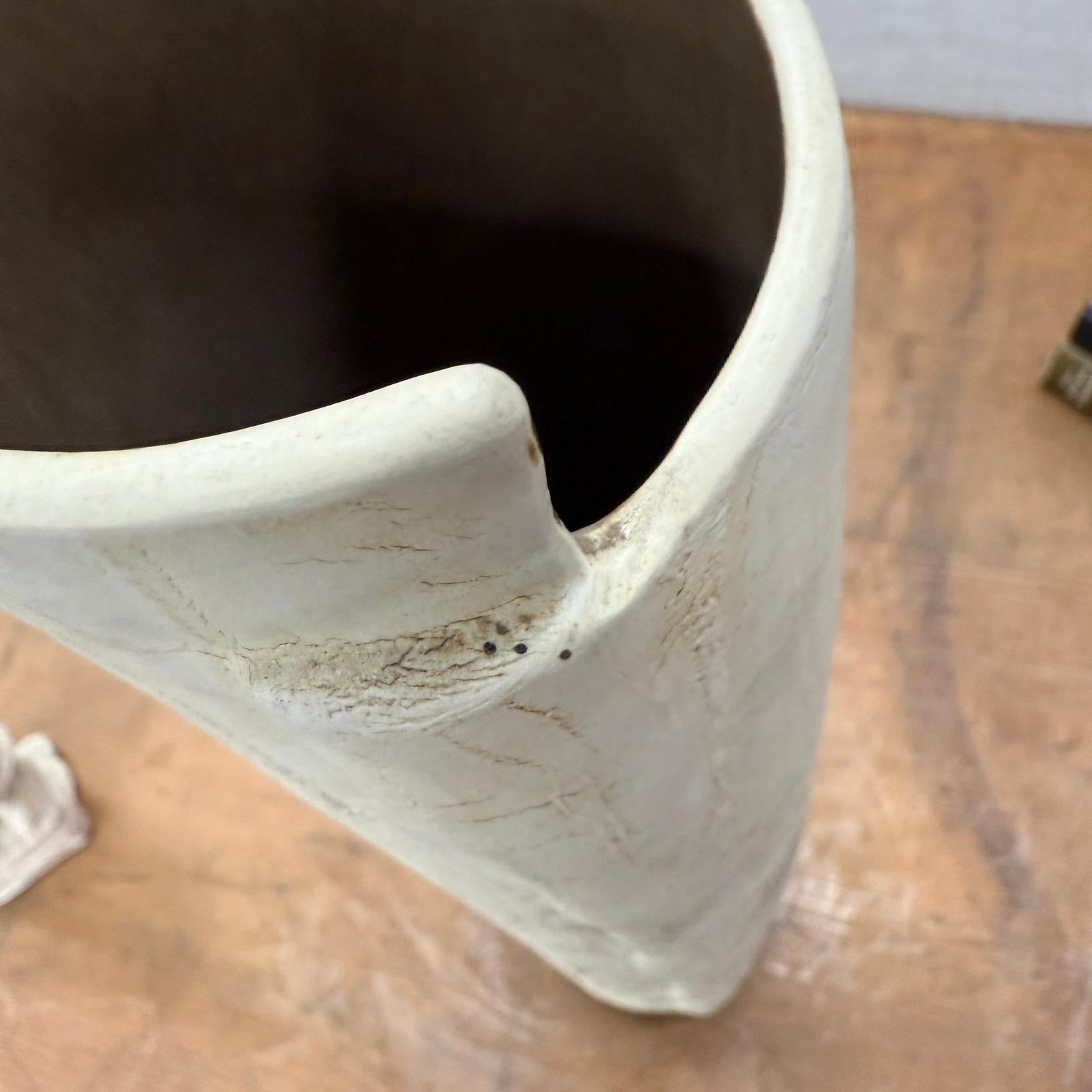 Textured Angled Cylinder Shaped Cream &amp; Ochre Prem Vase, SKU , image 10