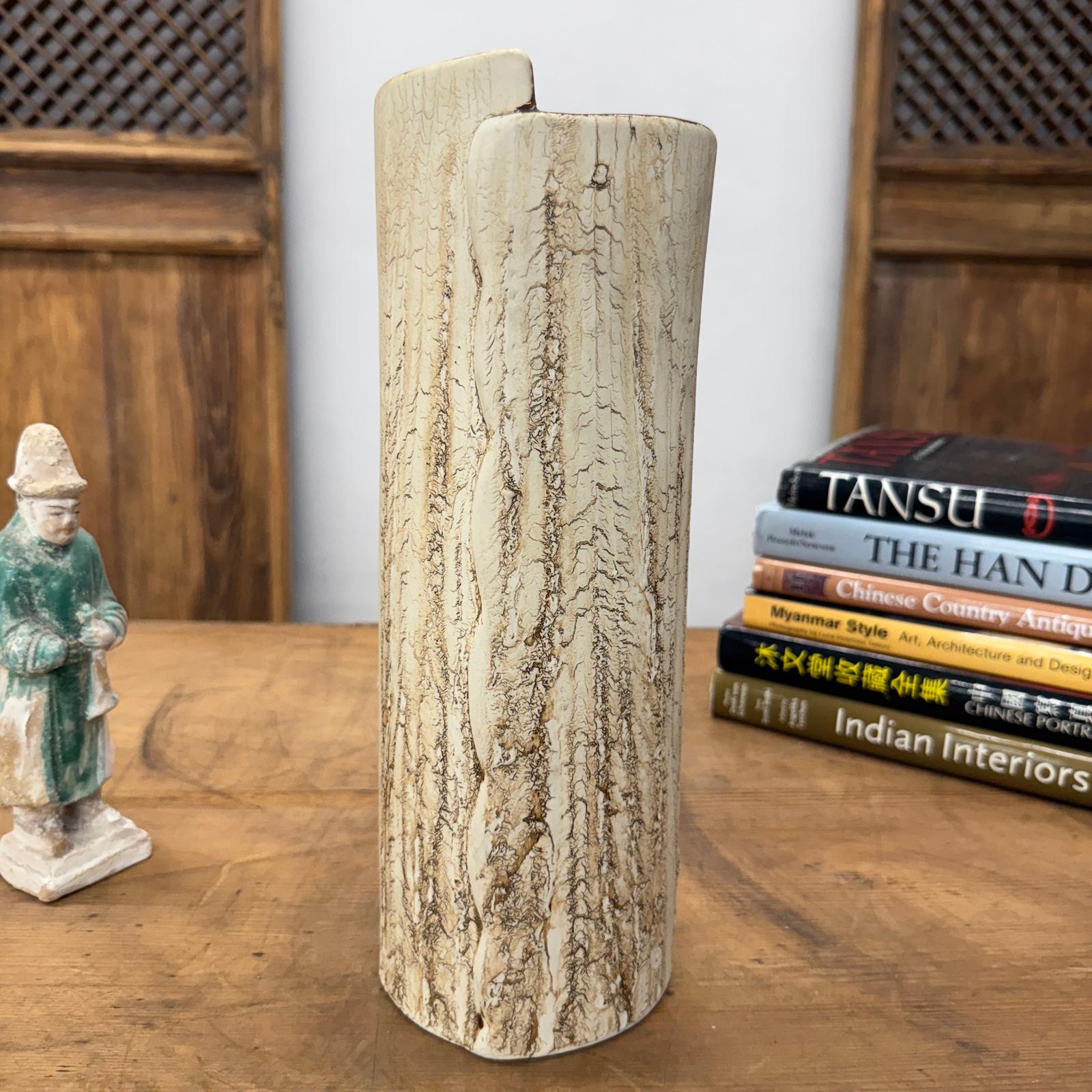 Textured Cylinder Cream &amp; Ochre Bark Style Prem Vase, SKU , image 3