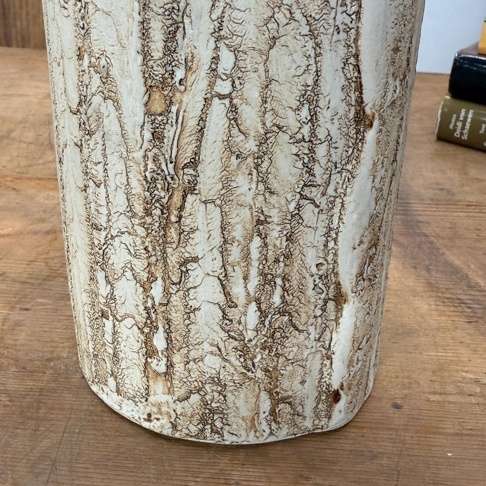 Textured Cylinder Cream &amp; Ochre Bark Style Prem Vase, SKU , image 7