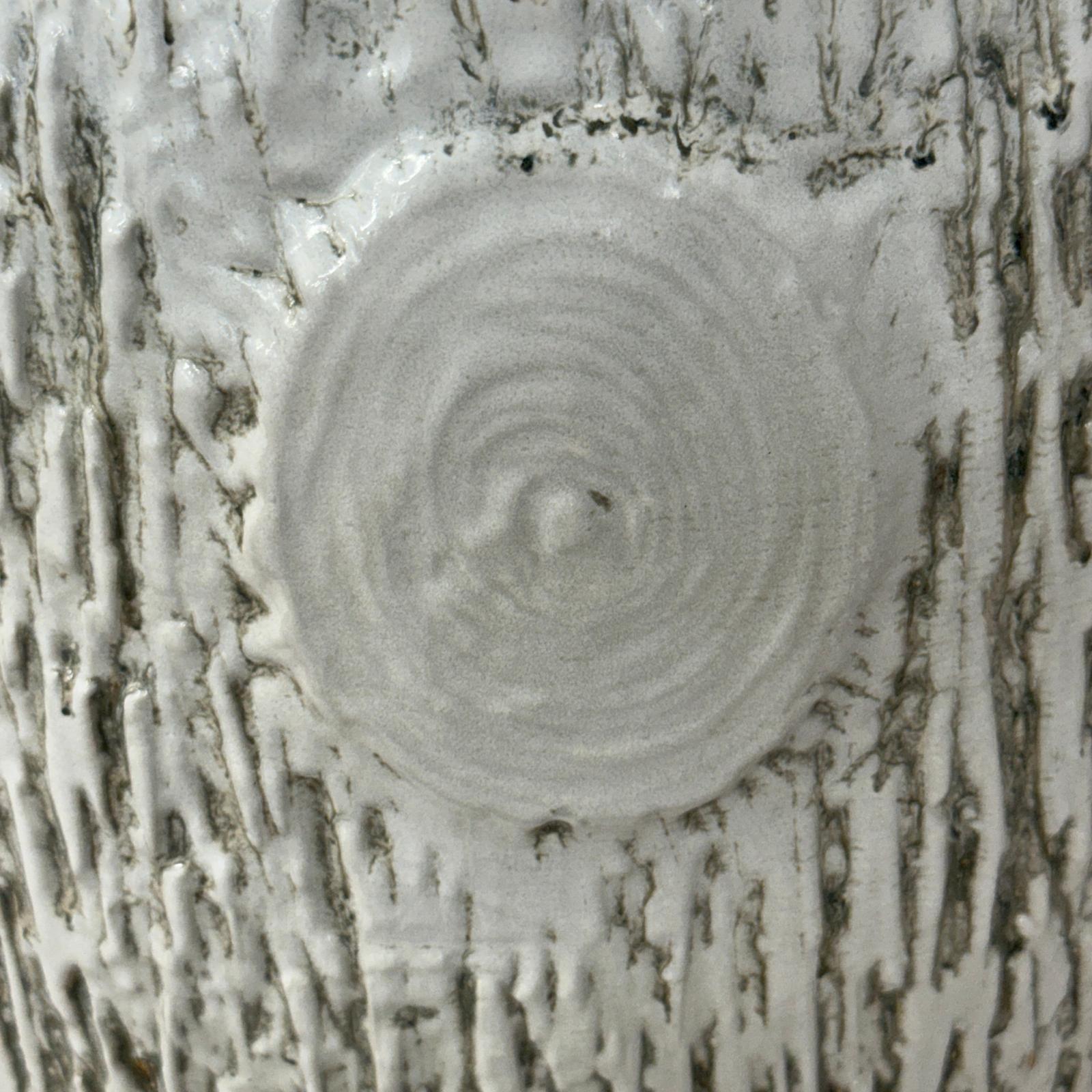 Textured White Glazed Ceramic Pedestal with Brown Detail - FEA Home