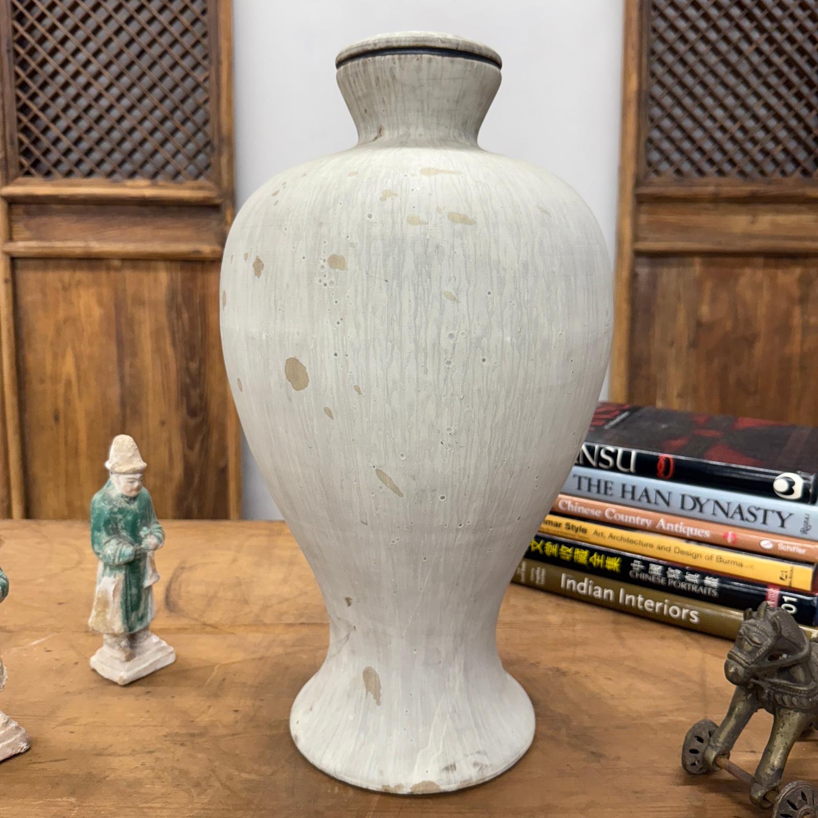 Wide &amp; Curved White-Grey Round Ceramic Lamp Base, SKU , image 4