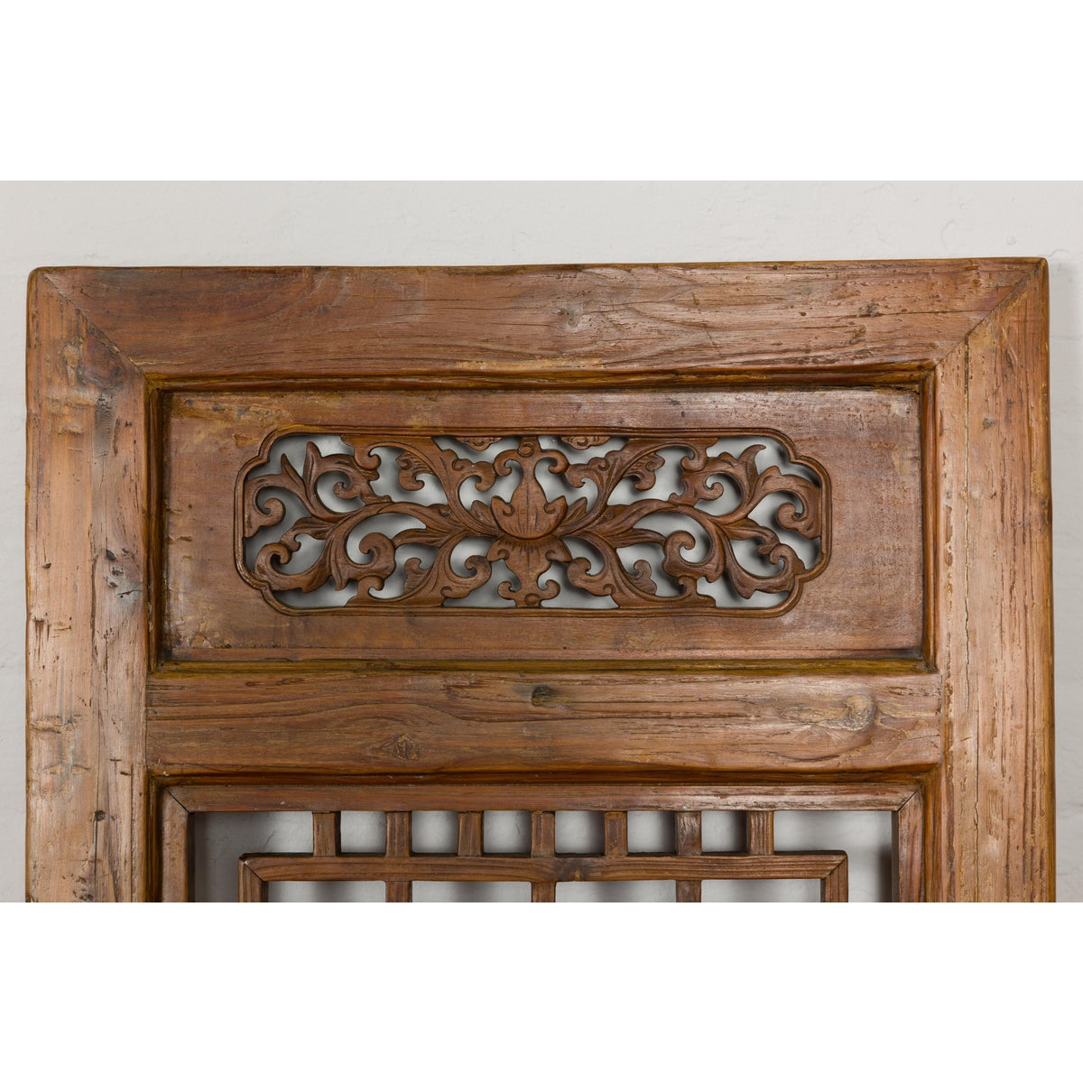 Qing Dynasty 19th Century Fretwork Screen with Carved Scrolling Motifs-12. Asian &amp; Chinese Furniture, Art, Antiques, Vintage Home Décor for sale at FEA Home