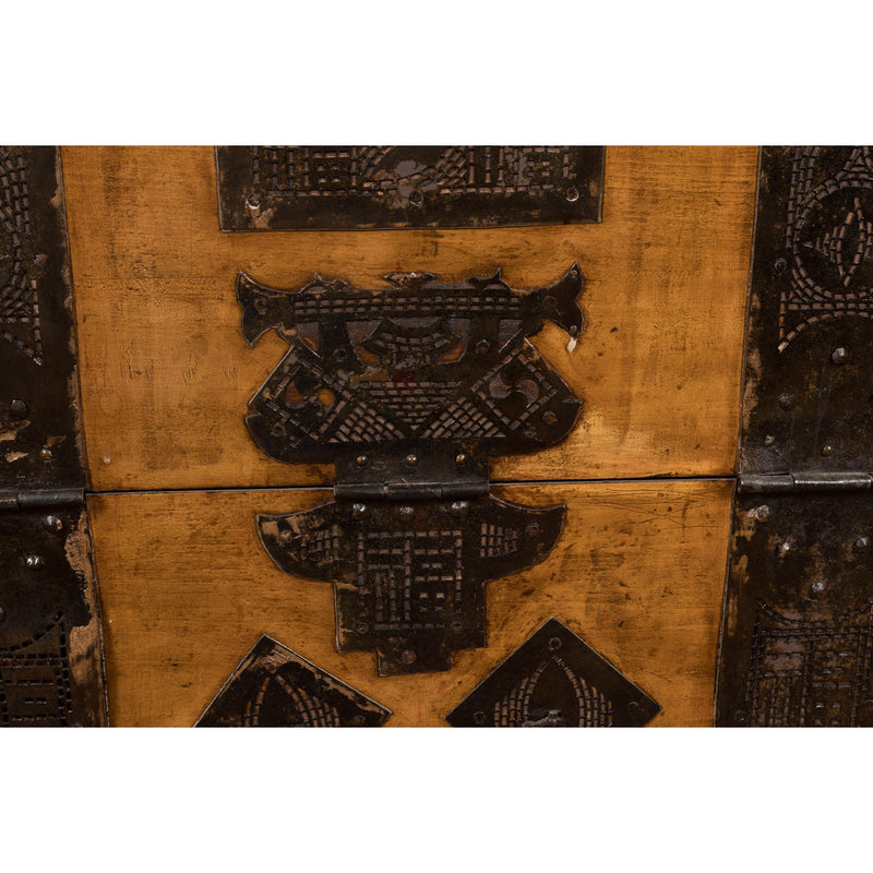 19th Century Antique Trunk Chest with Front Opening-YN3833-12. Asian & Chinese Furniture, Art, Antiques, Vintage Home Décor for sale at FEA Home
