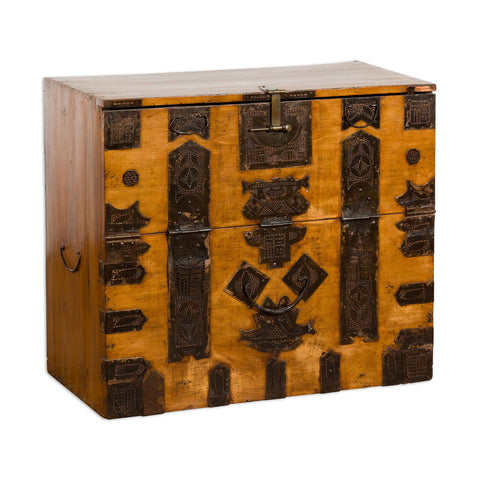 19th Century Antique Trunk Chest with Front Opening-YN3833-19. Asian & Chinese Furniture, Art, Antiques, Vintage Home Décor for sale at FEA Home