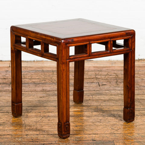Late Qing Dynasty Small Side Table with Pillar Strut Motifs and Scrolling Feet