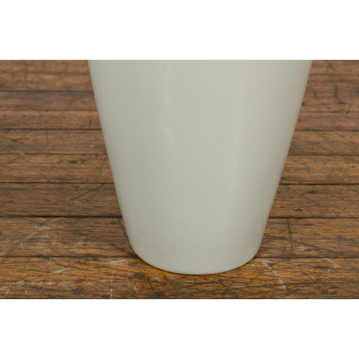 White Porcelain Vintage Vase with Lid-12. Asian &amp; Chinese Furniture, Art, Antiques, Vintage Home Décor for sale at FEA Home