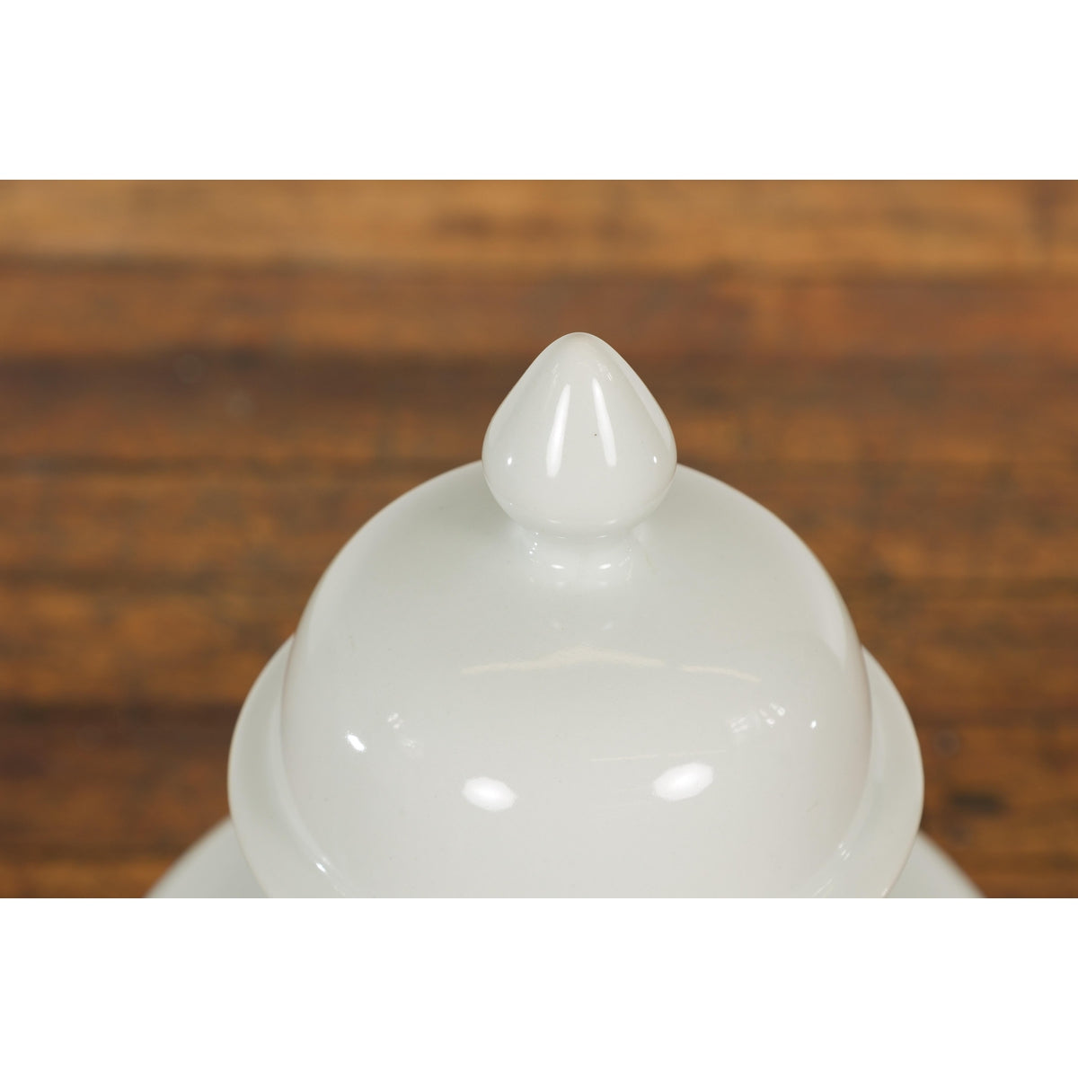 White Porcelain Vintage Vase with Lid-13. Asian &amp; Chinese Furniture, Art, Antiques, Vintage Home Décor for sale at FEA Home