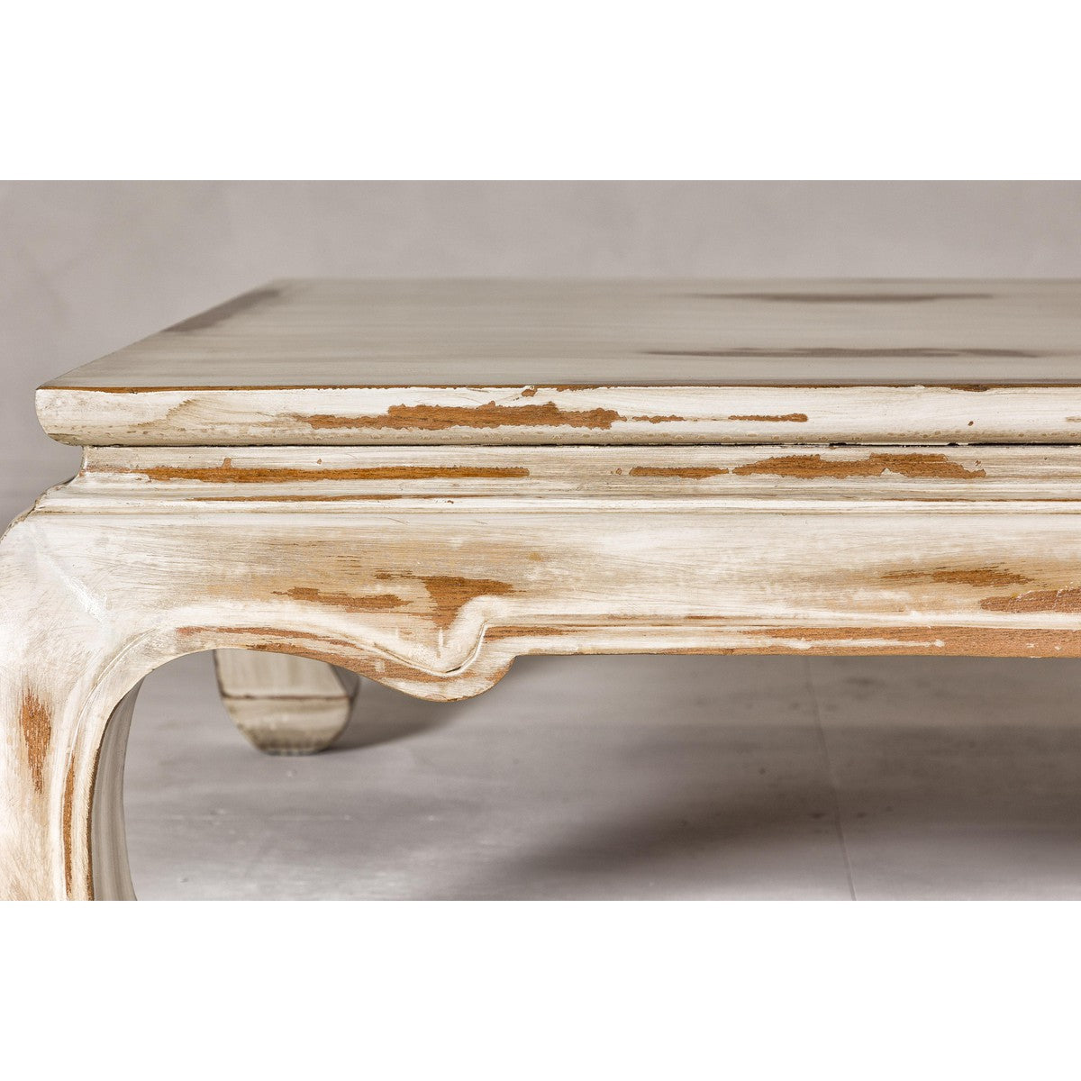 Distressed White Coffee Table with Chow Legs and Square Top, Vintage-YN7957-6. Asian & Chinese Furniture, Art, Antiques, Vintage Home Décor for sale at FEA Home