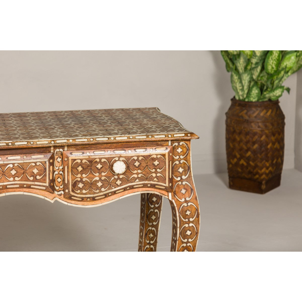 Vintage Anglo-Indian Bone Inlay Console Table-7. Asian &amp; Chinese Furniture, Art, Antiques, Vintage Home Décor for sale at FEA Home