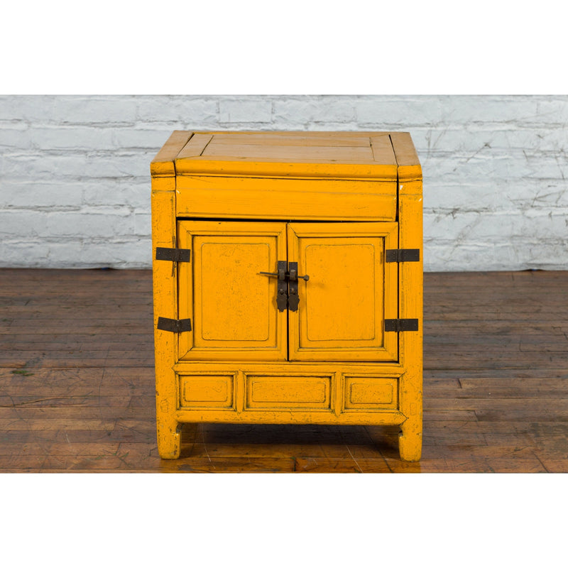 20th Century Vintage Bedside Cabinet with Yellow Lacquer and Lift Top-YN1507-2. Asian & Chinese Furniture, Art, Antiques, Vintage Home Décor for sale at FEA Home