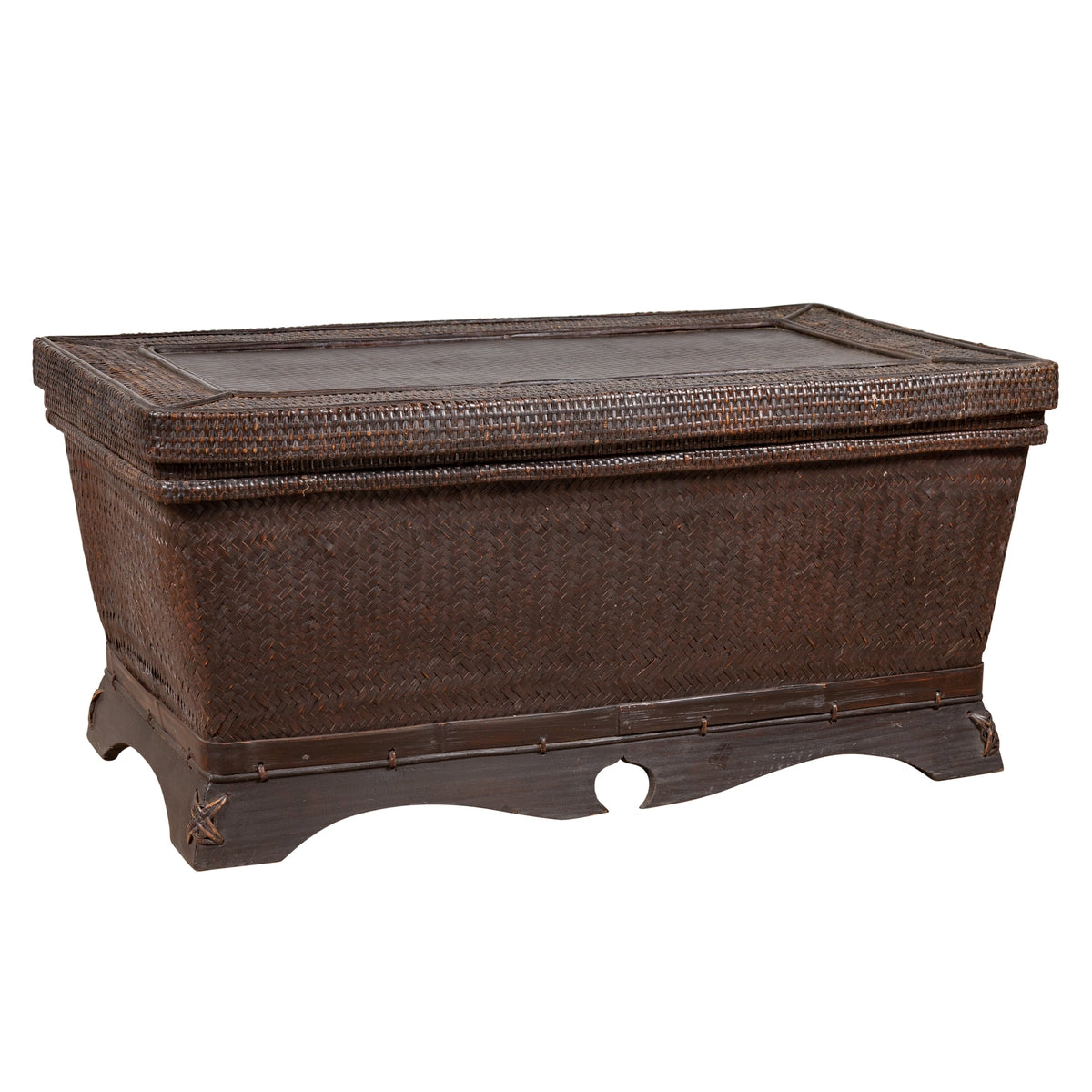 Chinese Antique Large Rattan Basket Coffee Table with Dark Brown Patina and Lid-1. Asian & Chinese Furniture, Art, Antiques, Vintage Home Décor for sale at FEA Home
