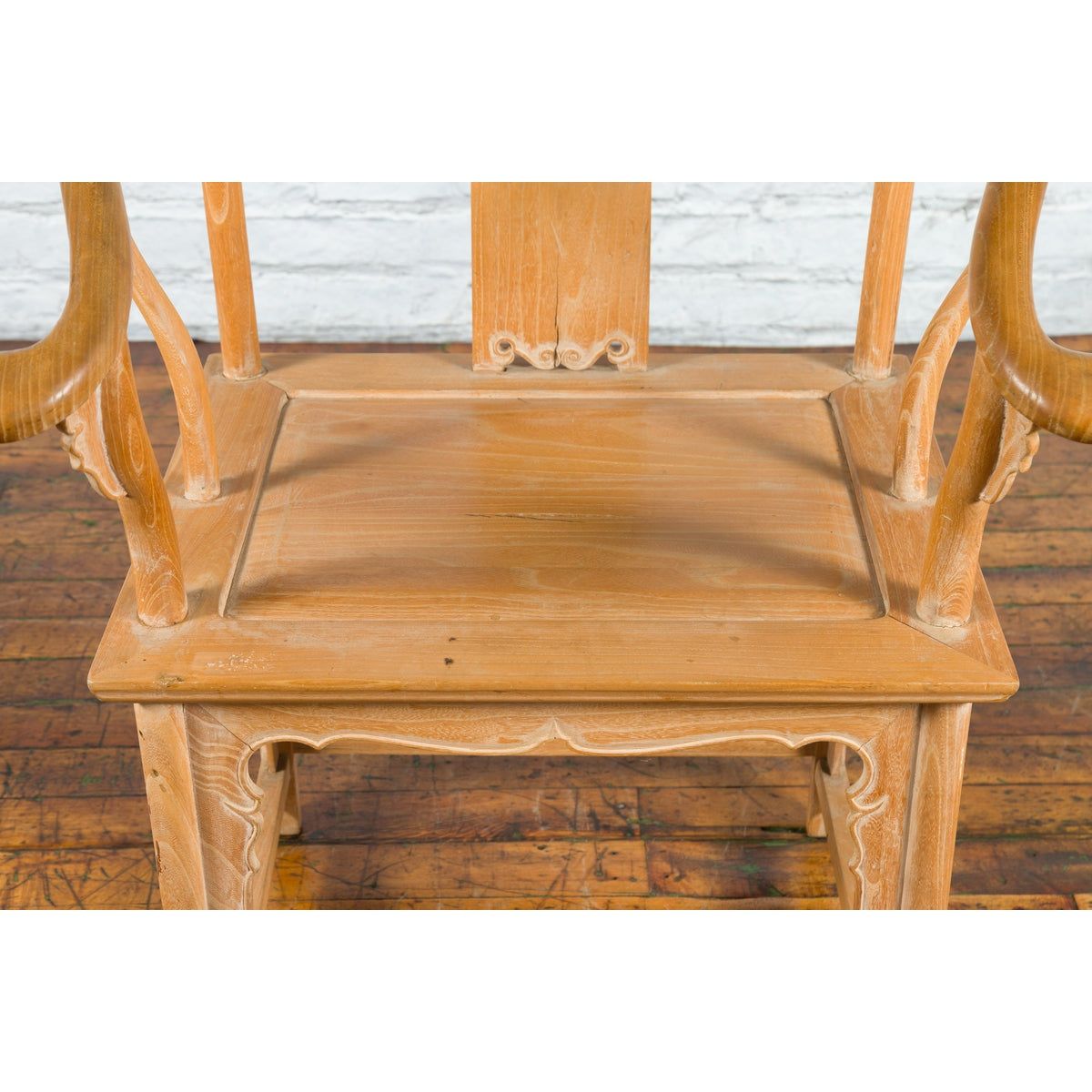 Ming Style Chinese Natural Wood Horseshoe Armchair with Carved Splat and Apron-10. Asian &amp; Chinese Furniture, Art, Antiques, Vintage Home Décor for sale at FEA Home