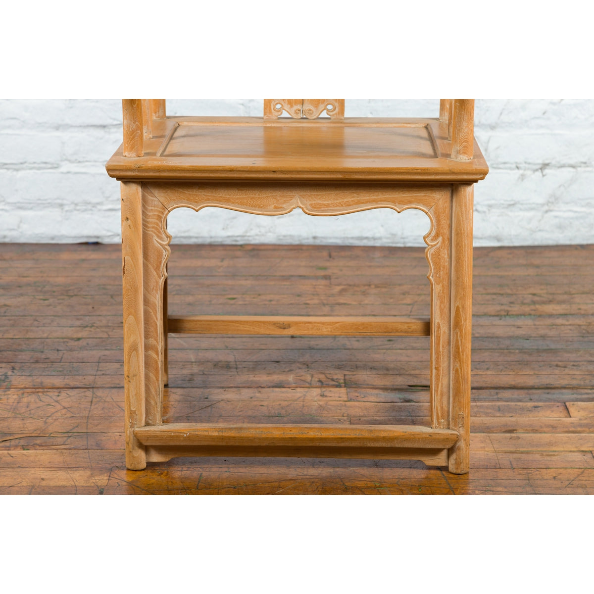 Ming Style Chinese Natural Wood Horseshoe Armchair with Carved Splat and Apron-7. Asian &amp; Chinese Furniture, Art, Antiques, Vintage Home Décor for sale at FEA Home